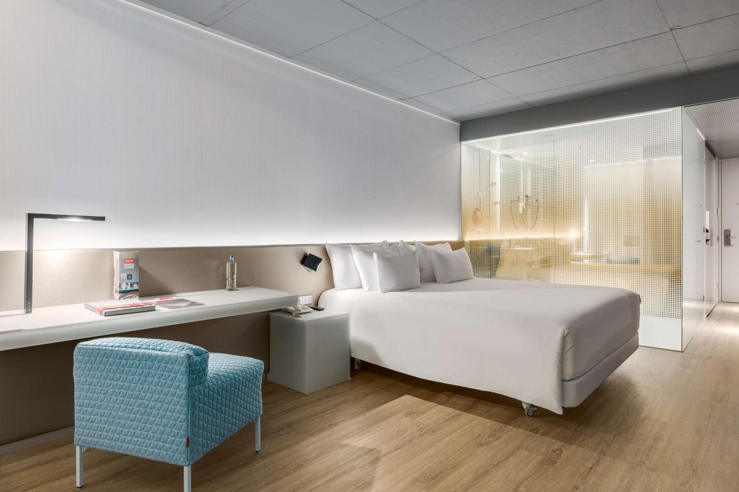 Nhow Premium Room with Sunrise View
