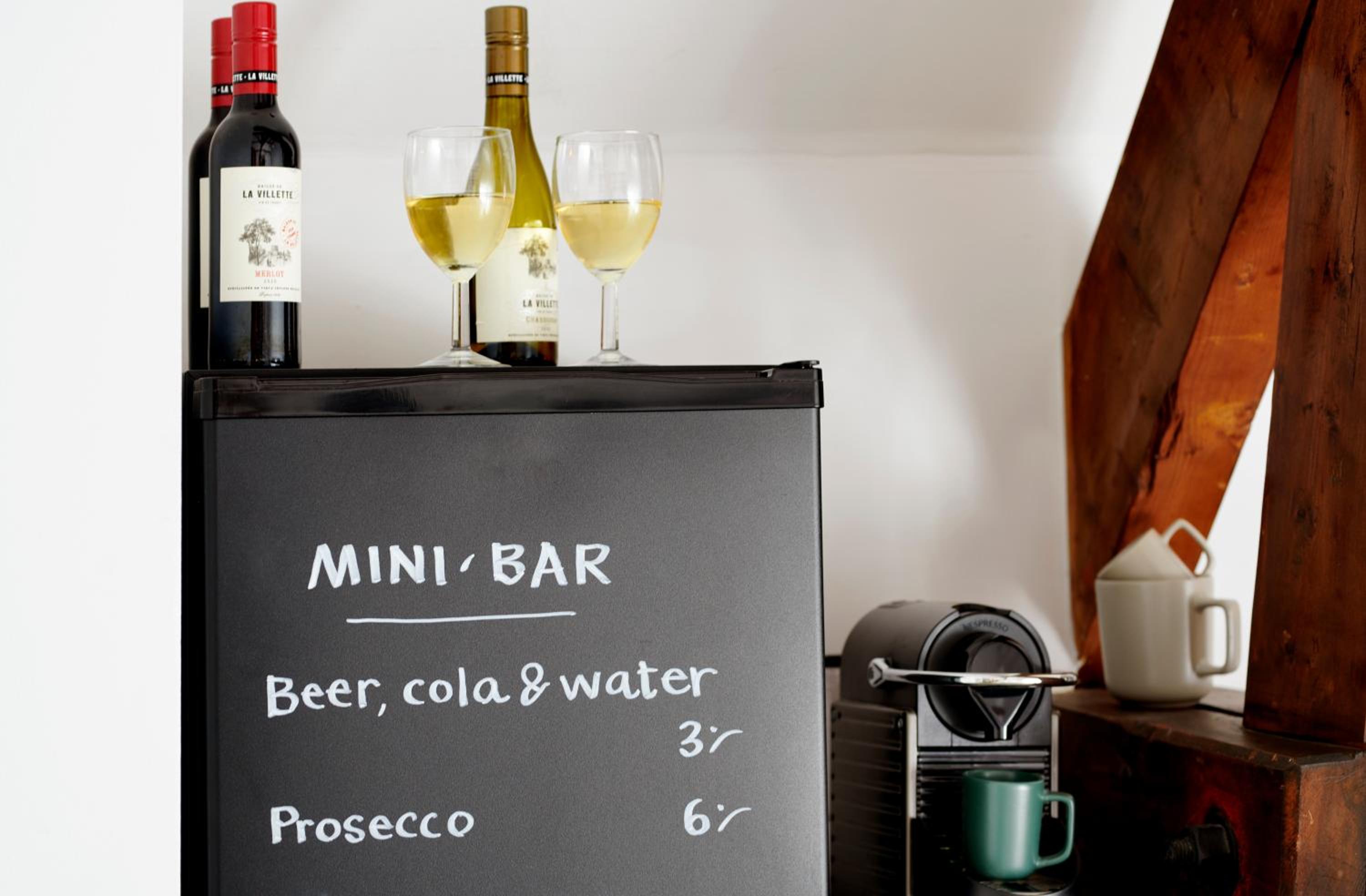 Deluxe Double Room with Shower