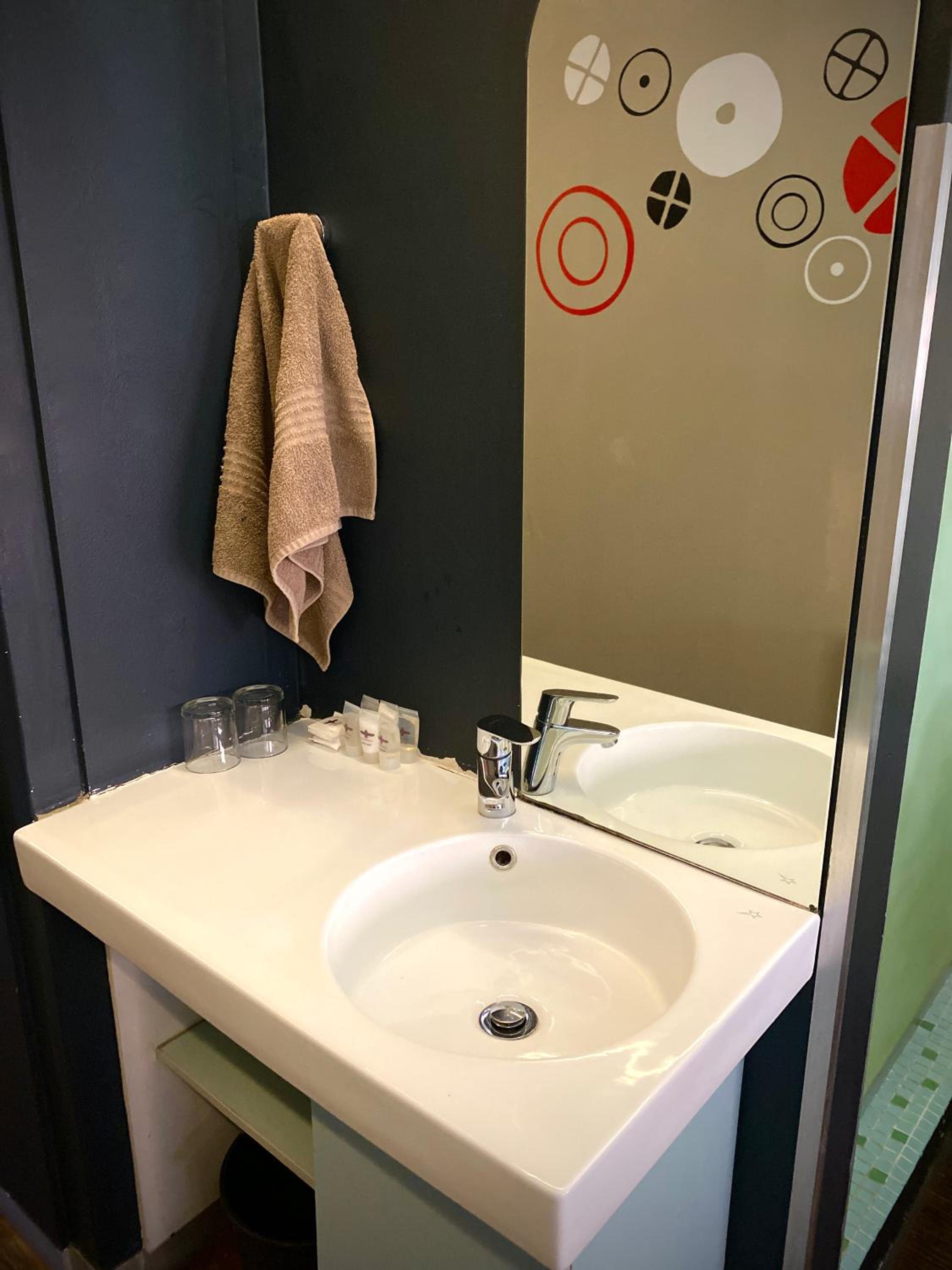 Standard Double Suite