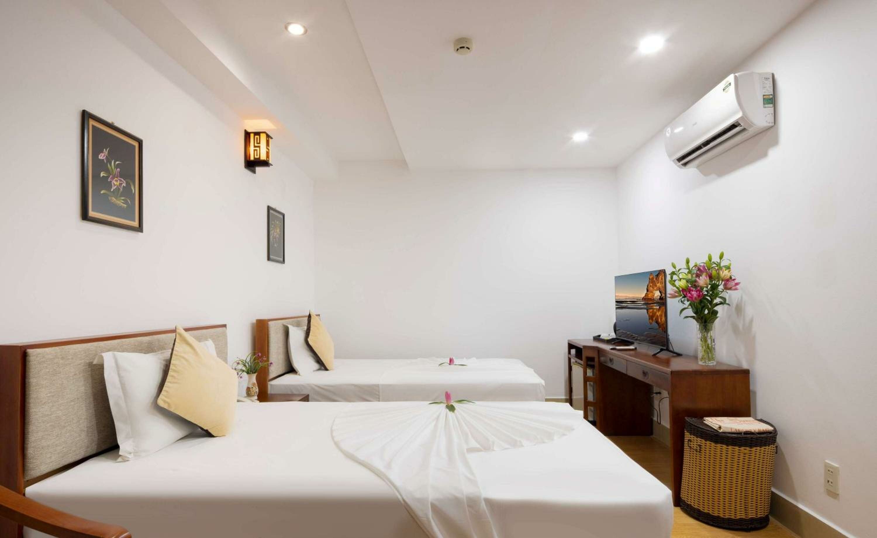 Superior Double Or Twin - No Window 