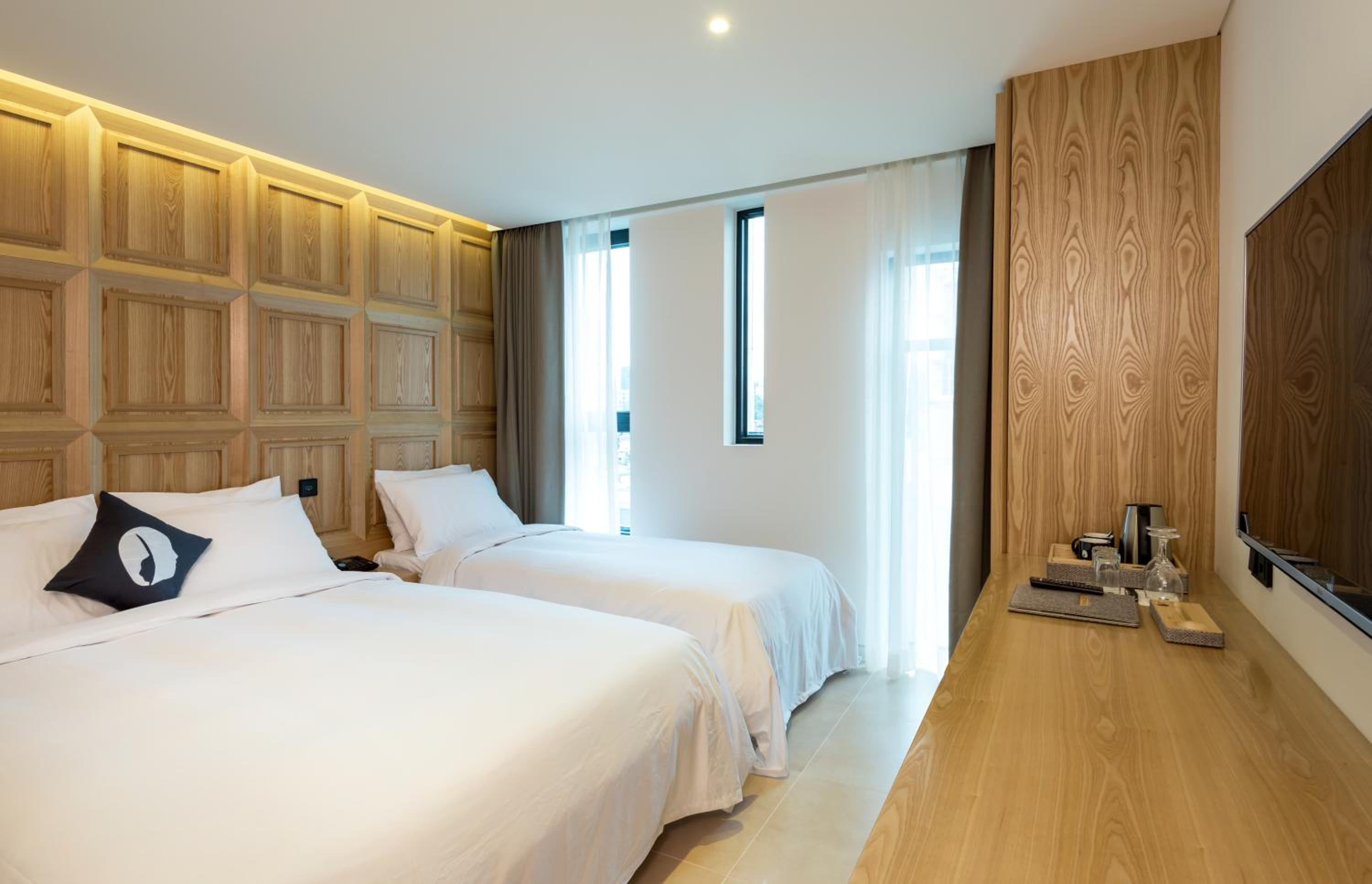 Deluxe Family Twin Room