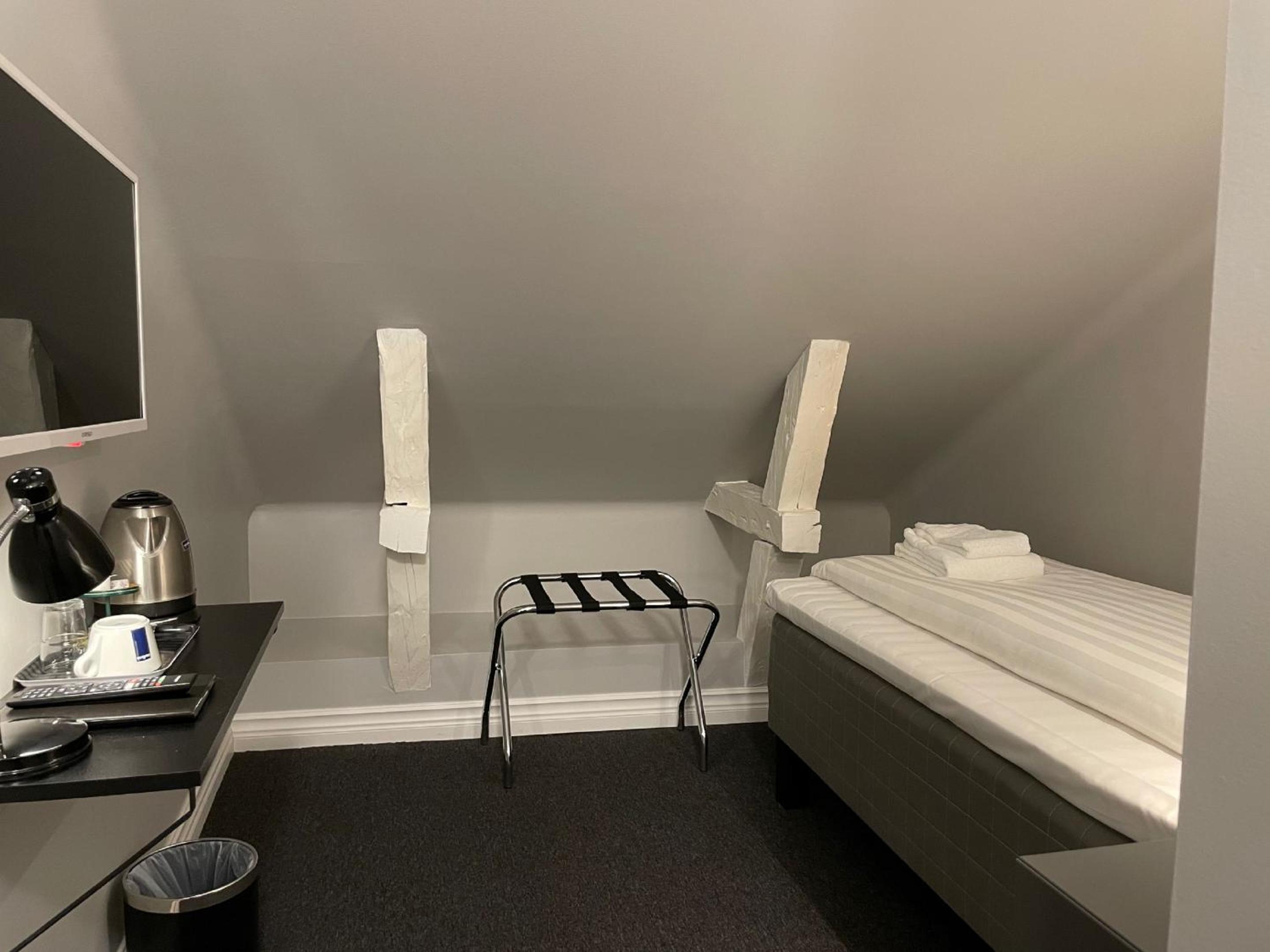 Economy Single Room - No Window