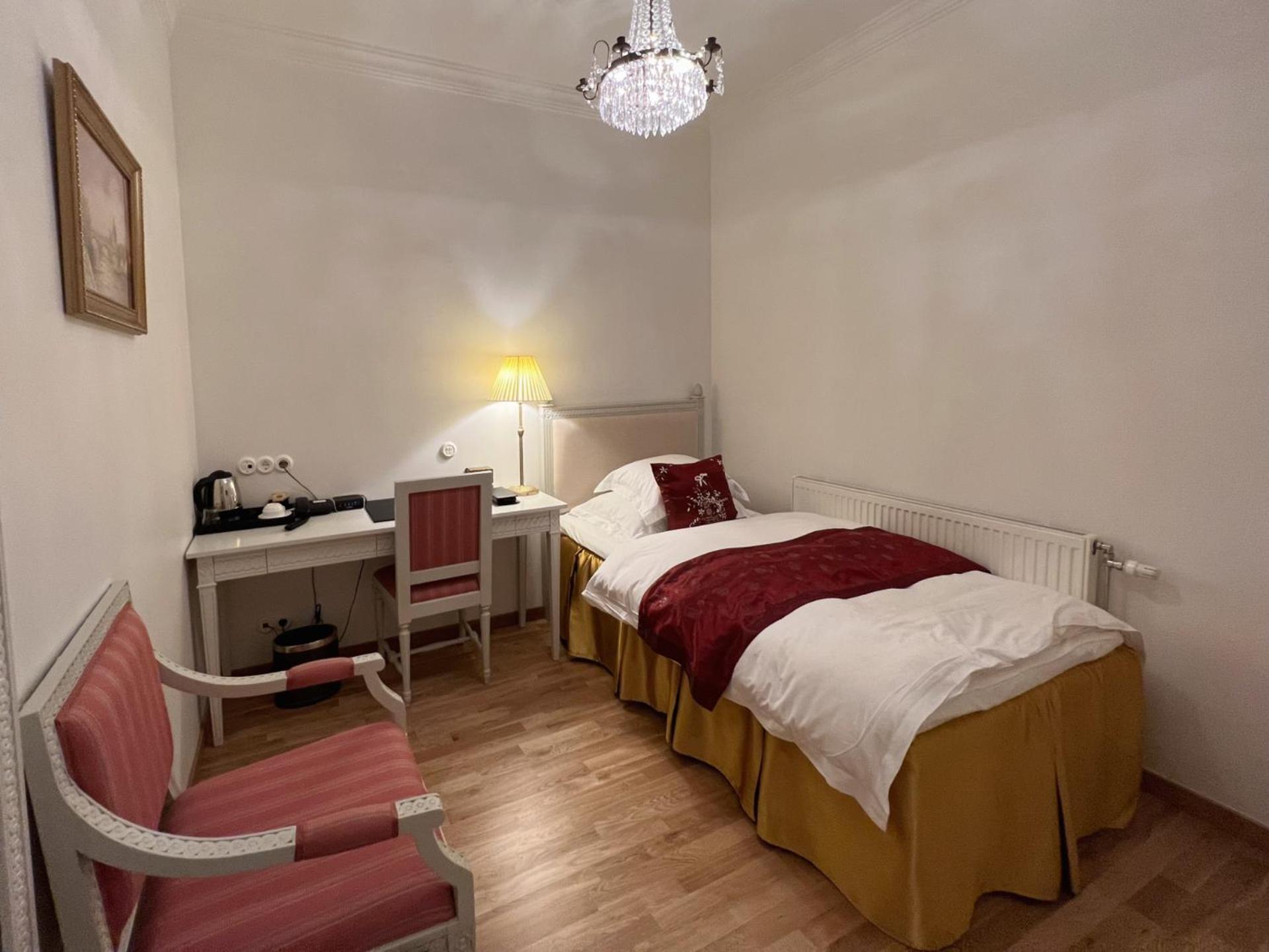 Economy Single Room without Window
