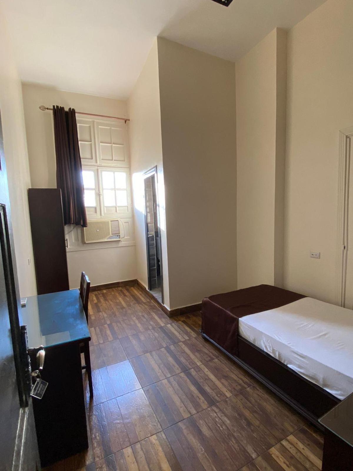 Single Room with Bathroom