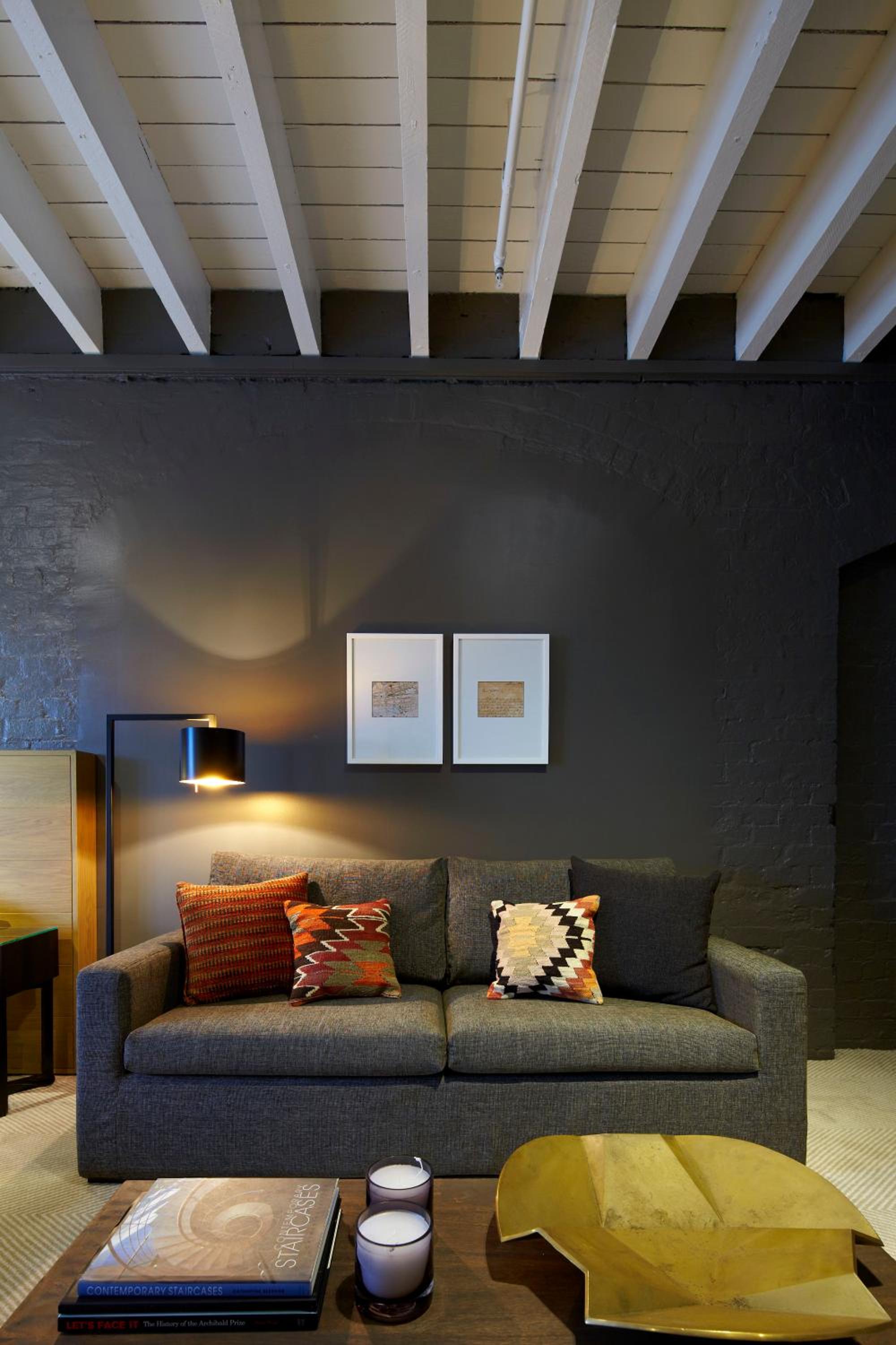 Studio King Suite