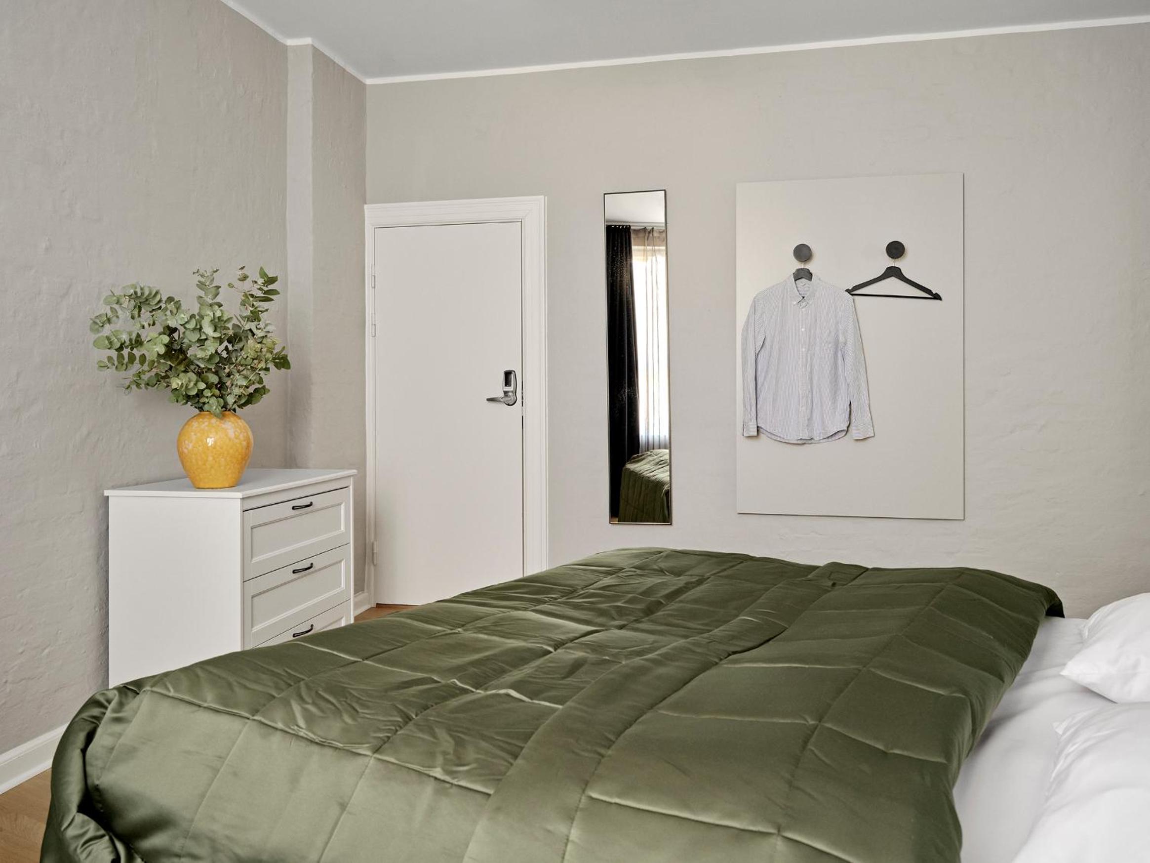 Two-Bedroom Apartment with Elevator