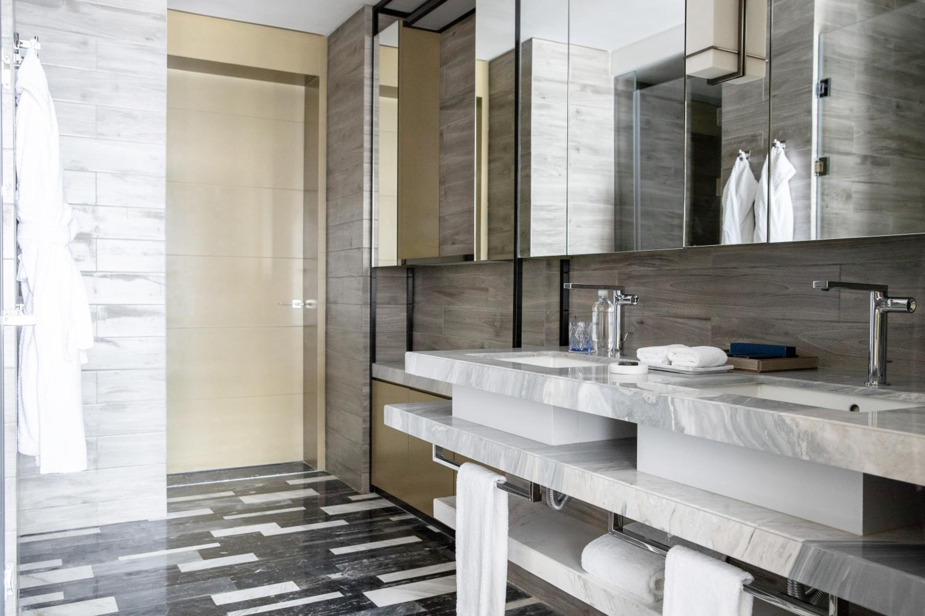 Two-Bedroom Residence Contemporary