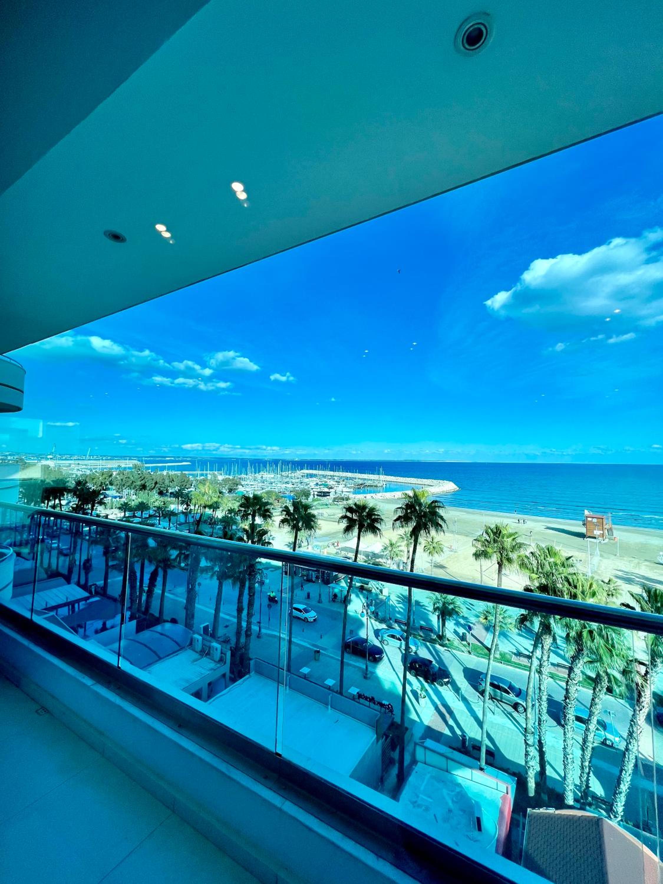 Apartment with Sea View