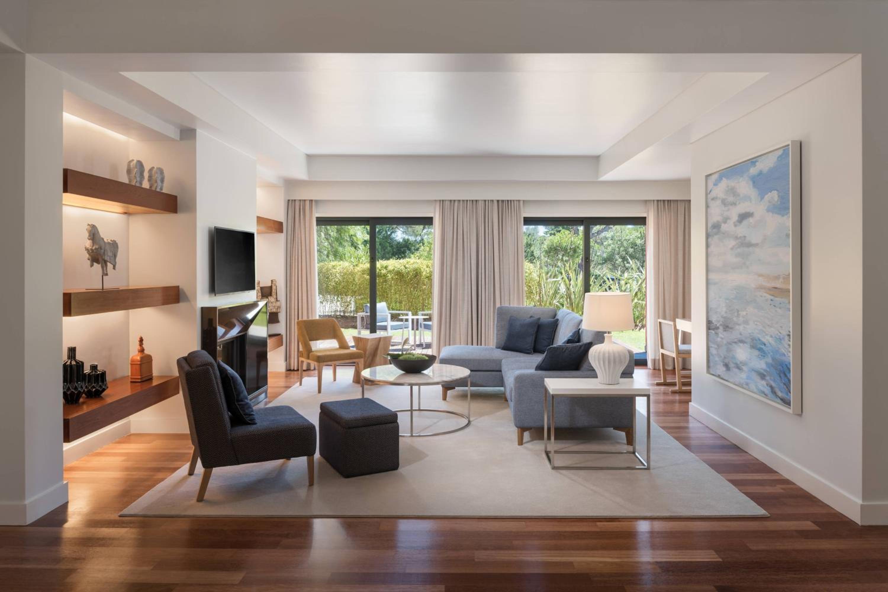 Premium Three-Bedroom Residence with Garden View