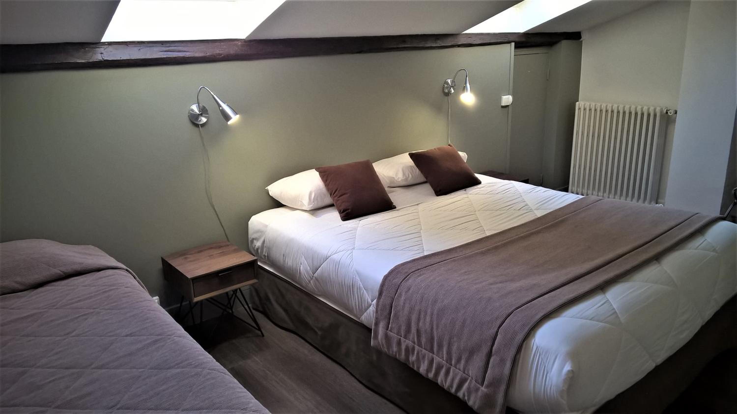 Family Room (4 Adults)