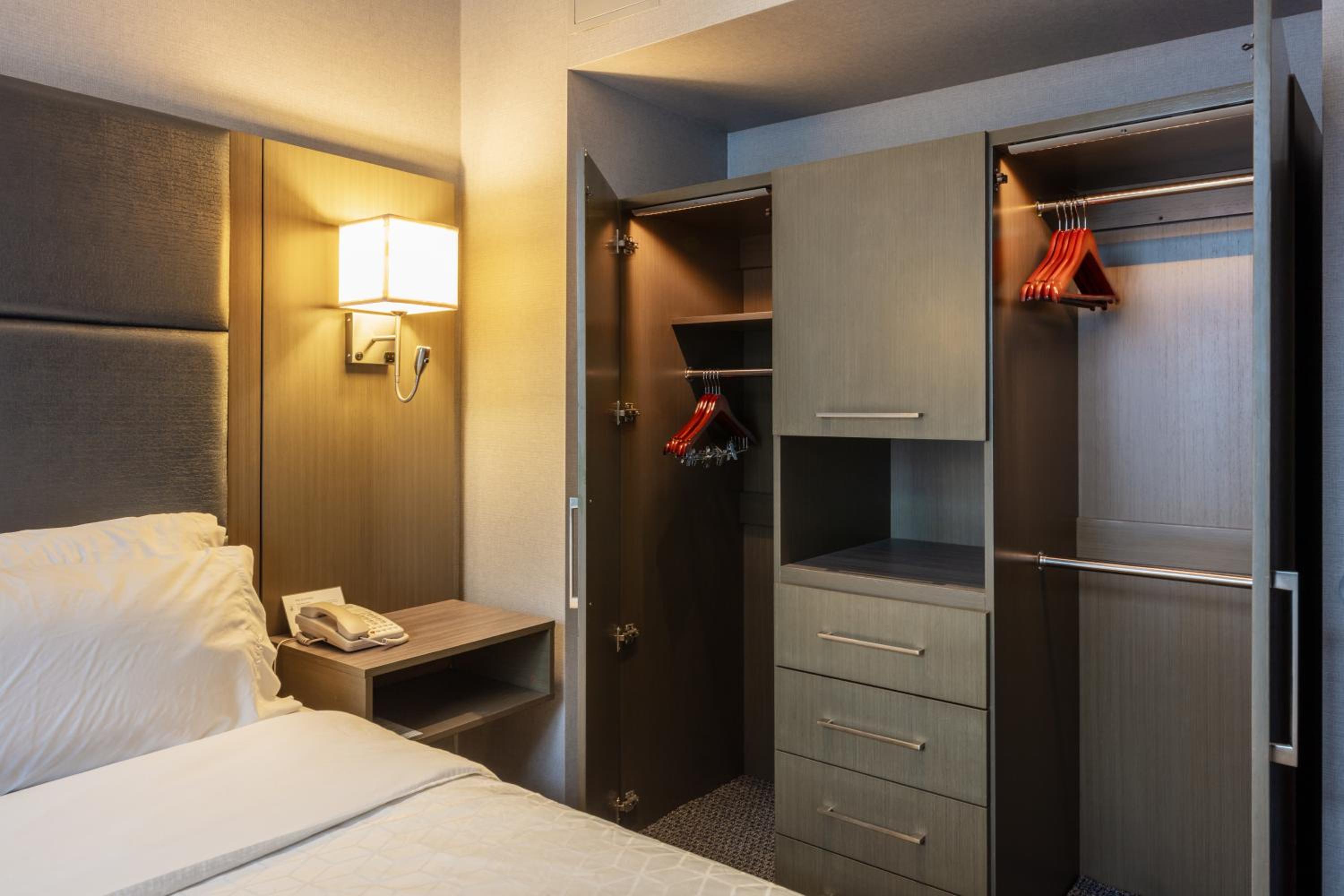 Executive King Suite