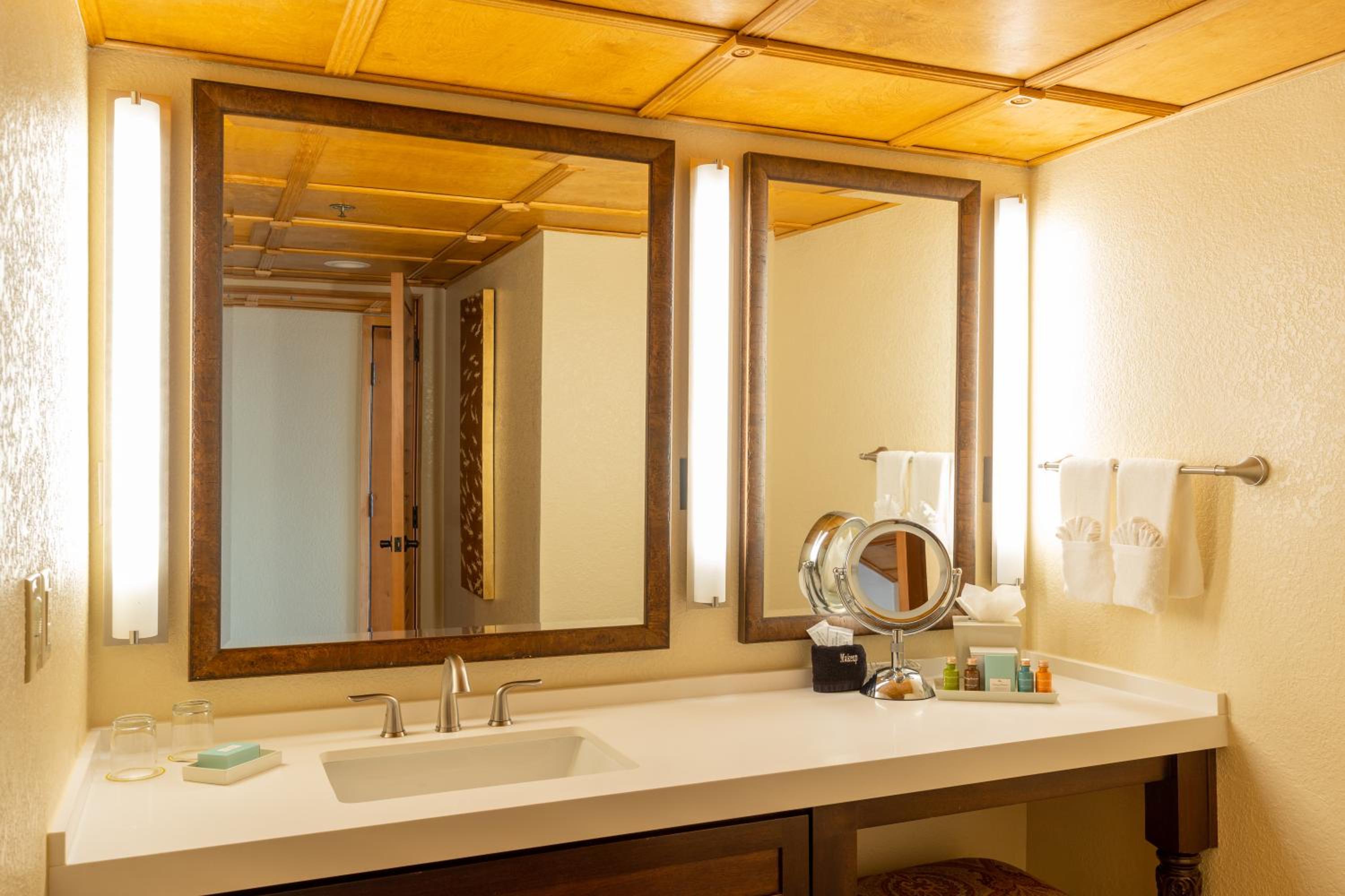 Full Ocean View Junior Suite Queen