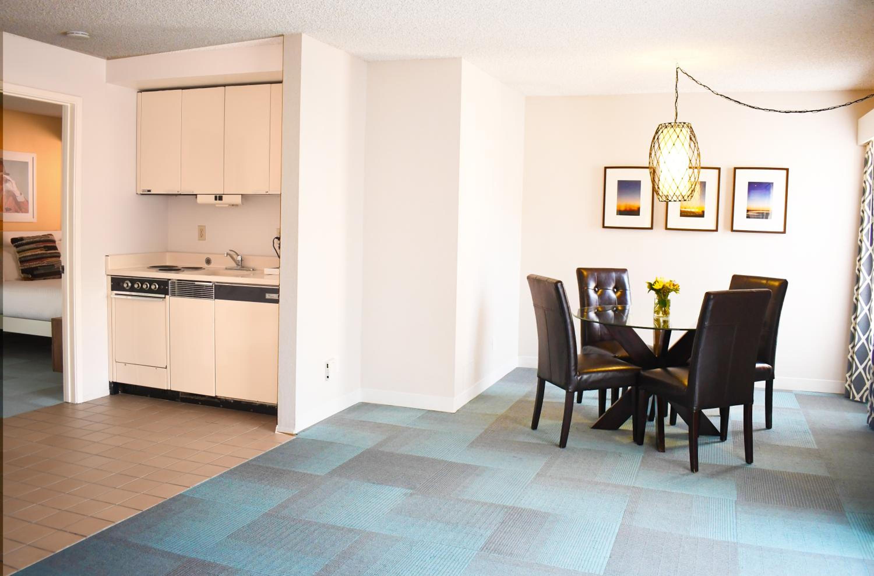 Non-View Cove Two-Bedroom Suite with Two Bathrooms (Stairs Access Only)