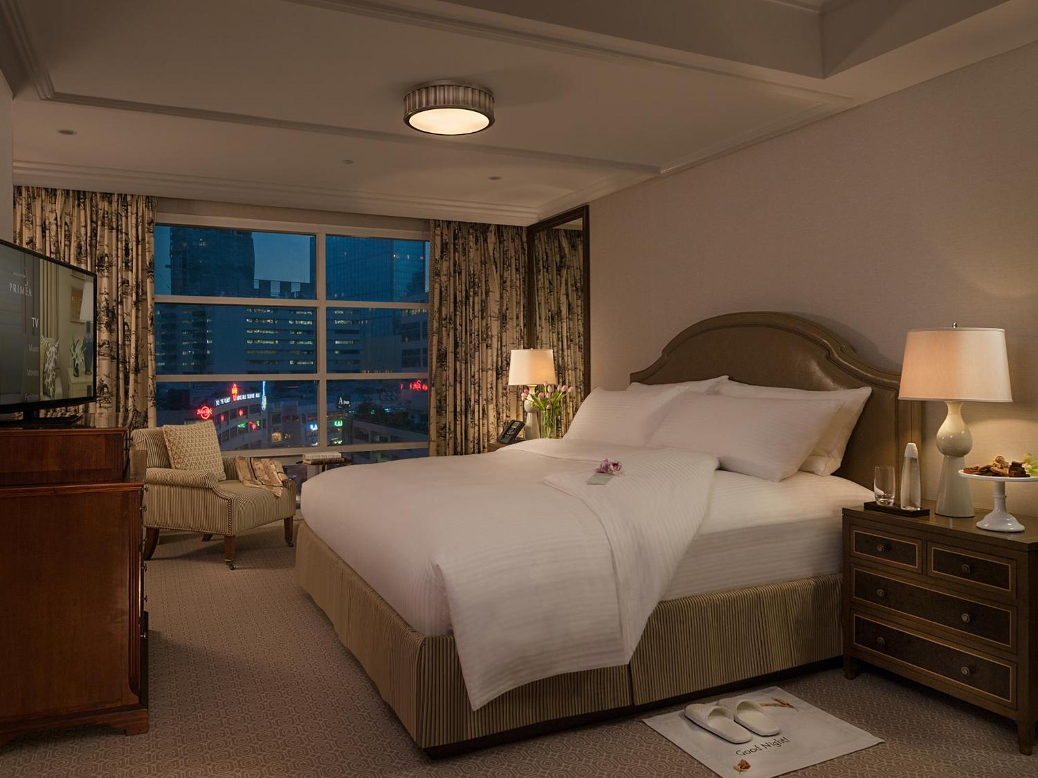 Executive Suite