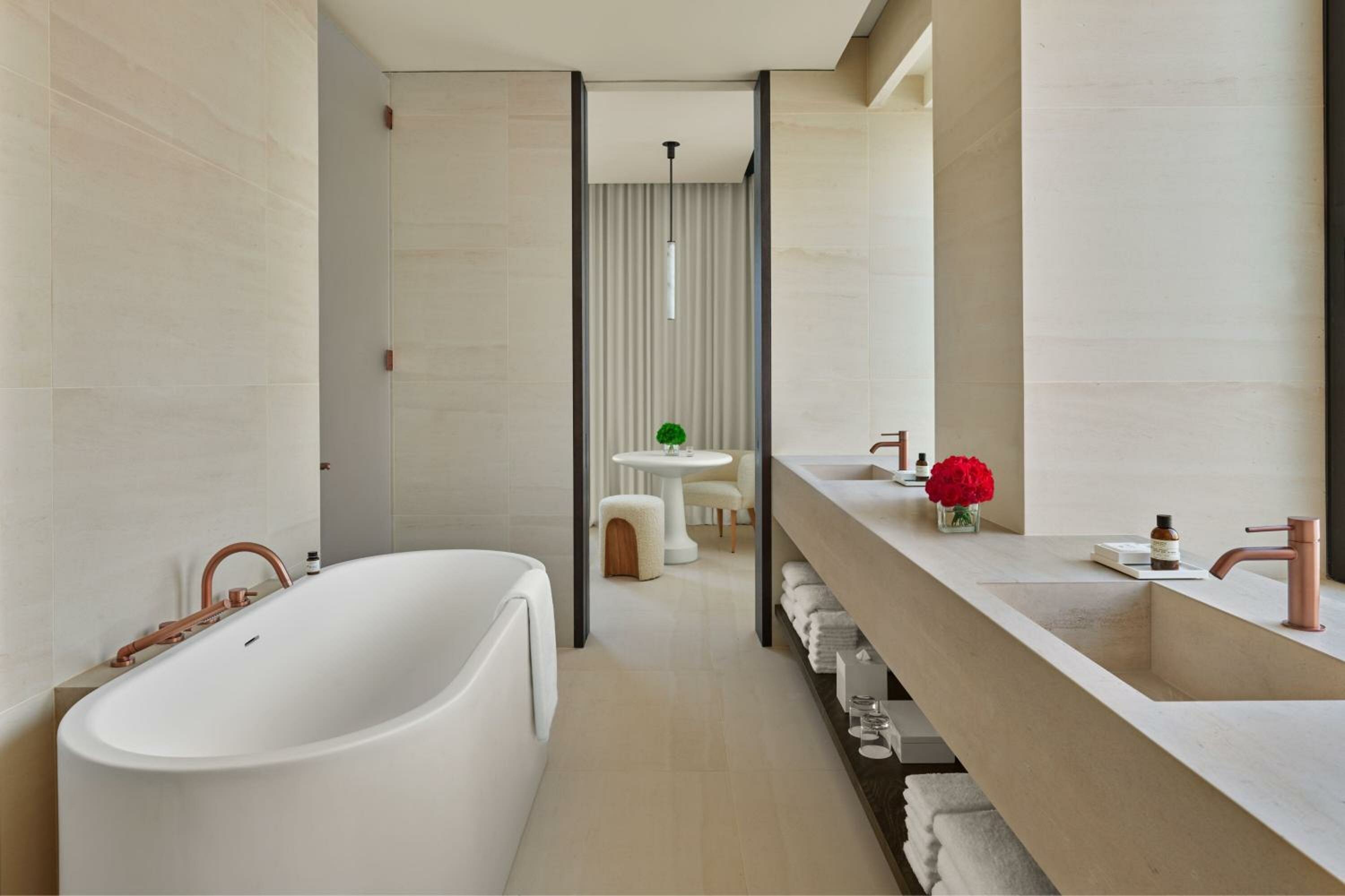 One-Bedroom Corner Suite with City View 
