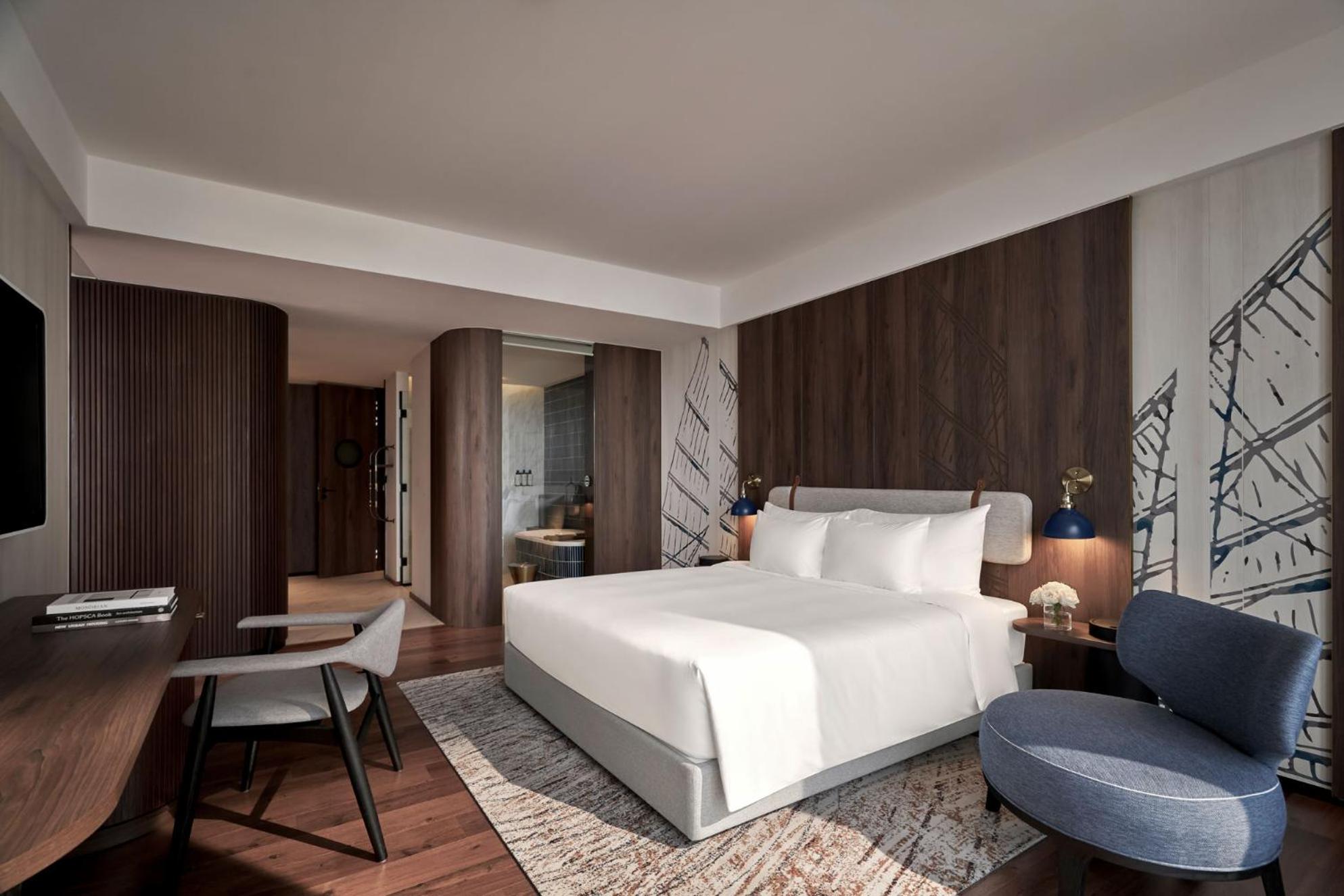 Executive Suite
