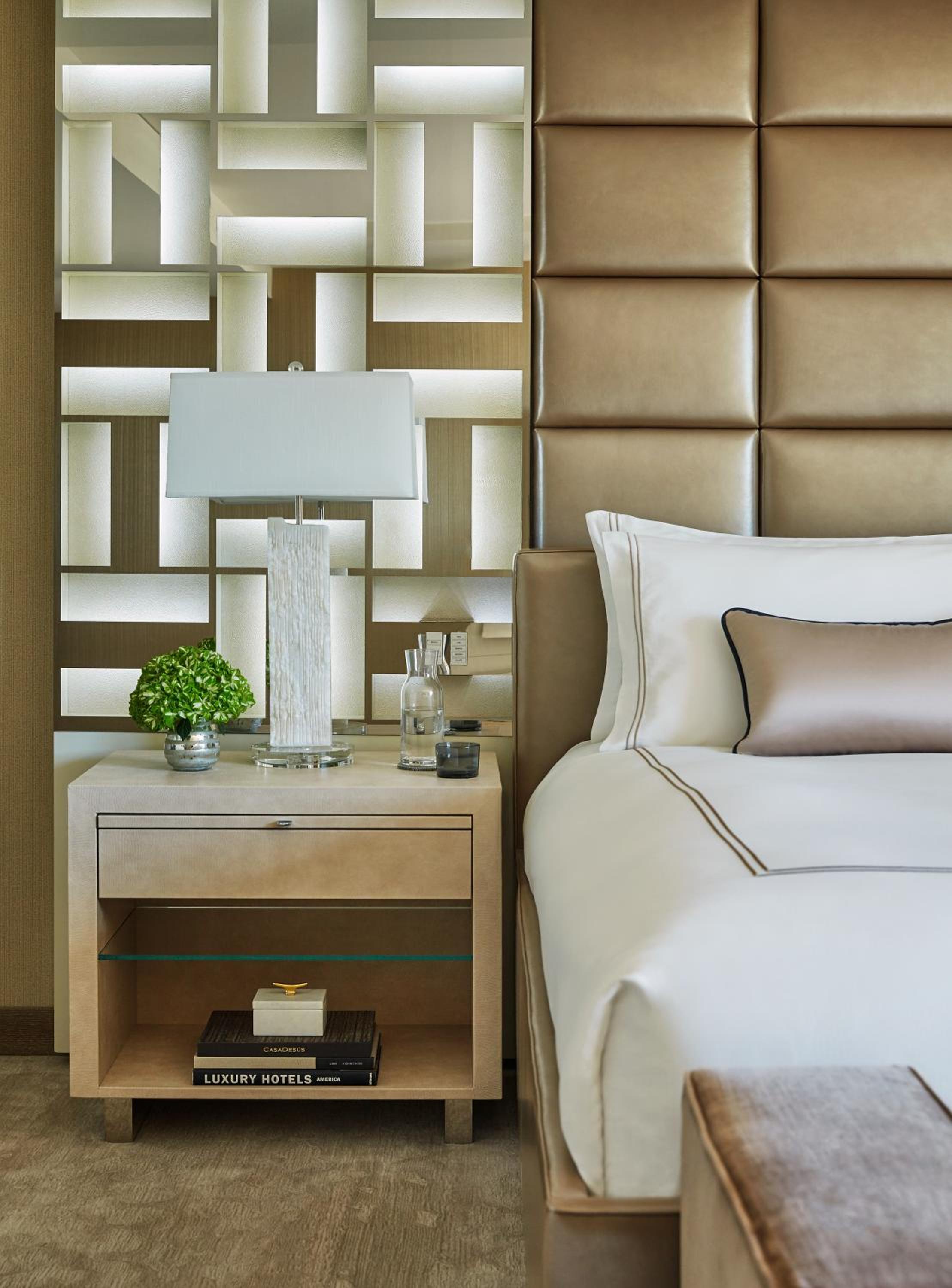 Palm Suite