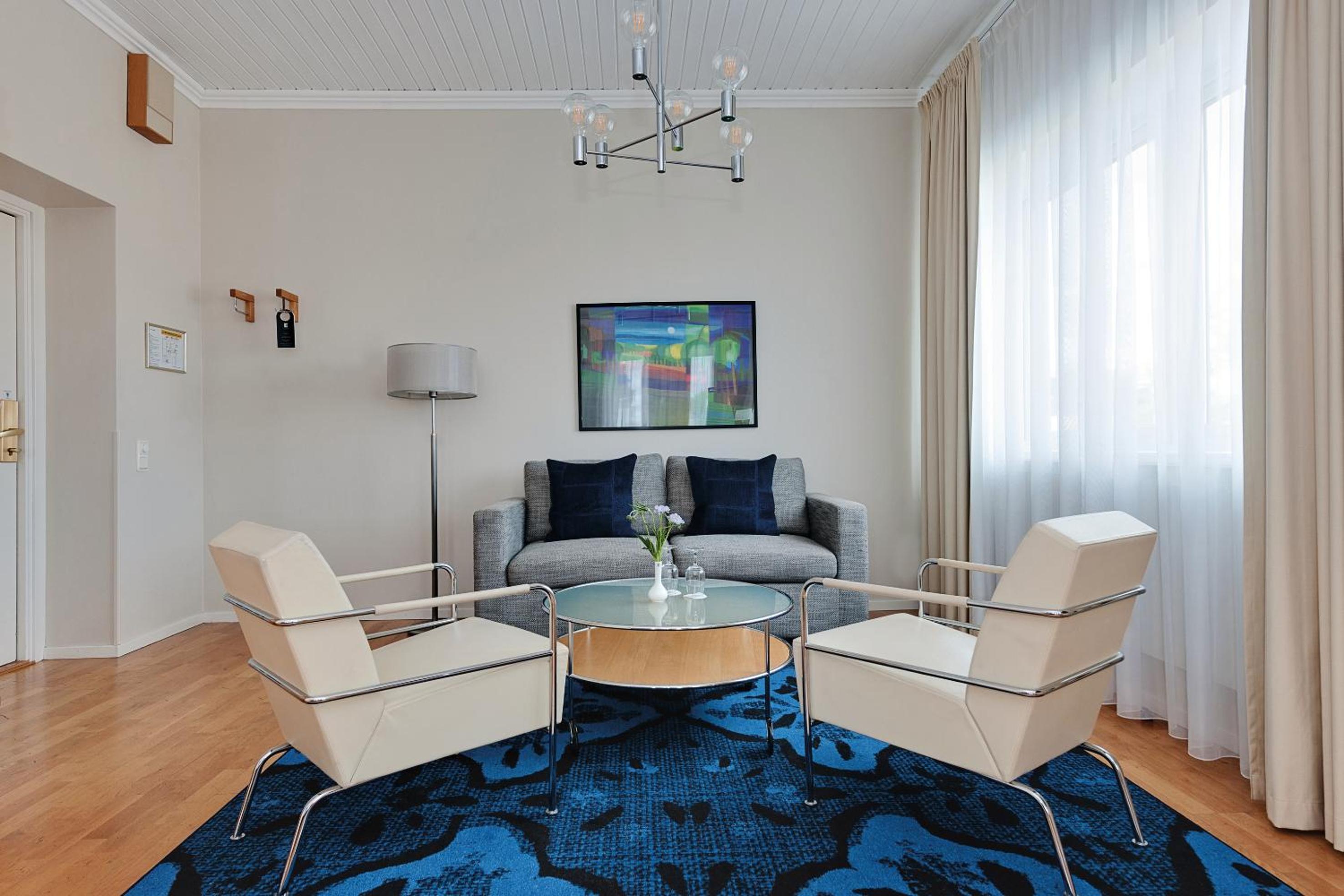 Junior Suite (2 Adults)