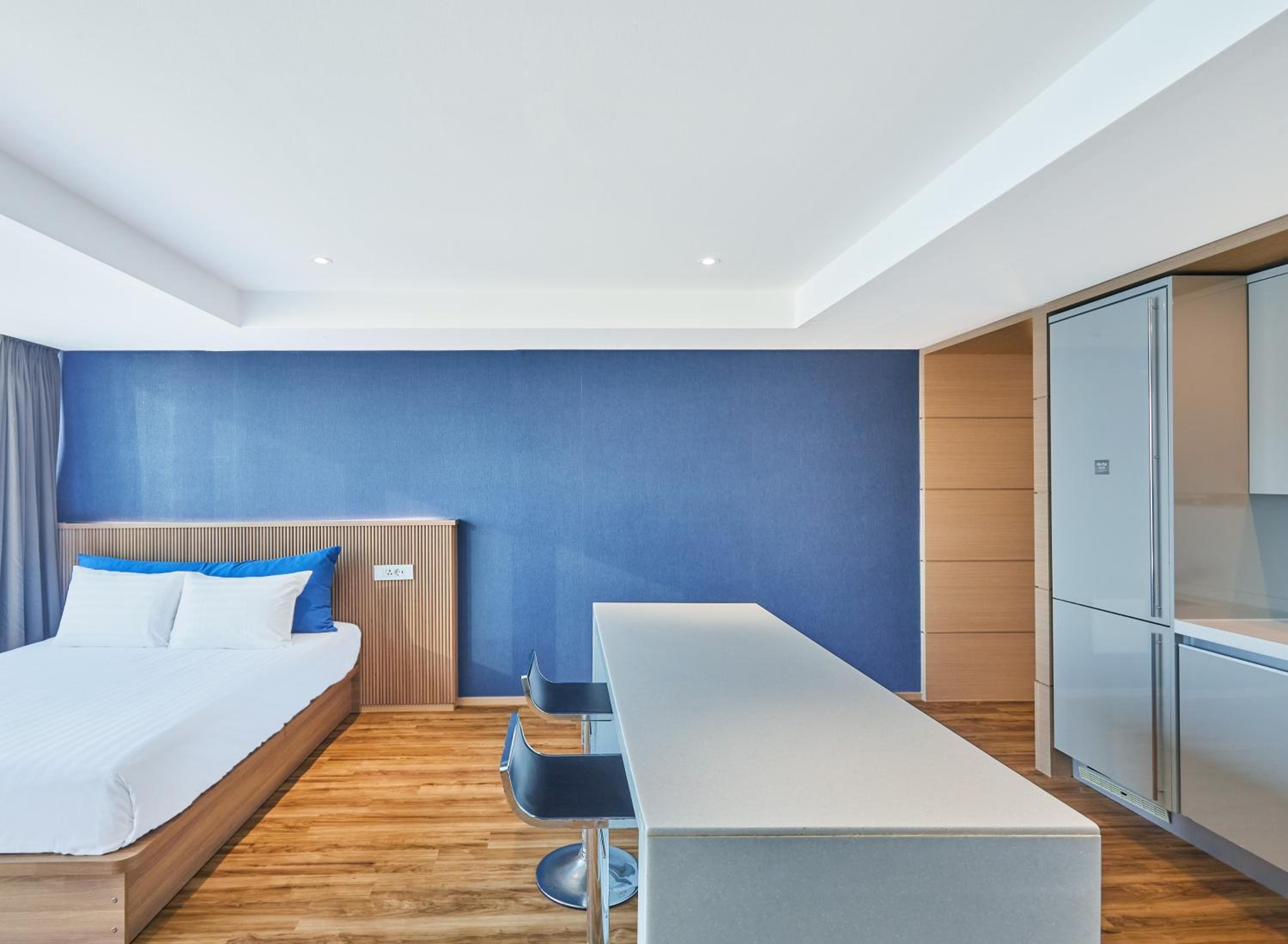 Junior Suite with No View