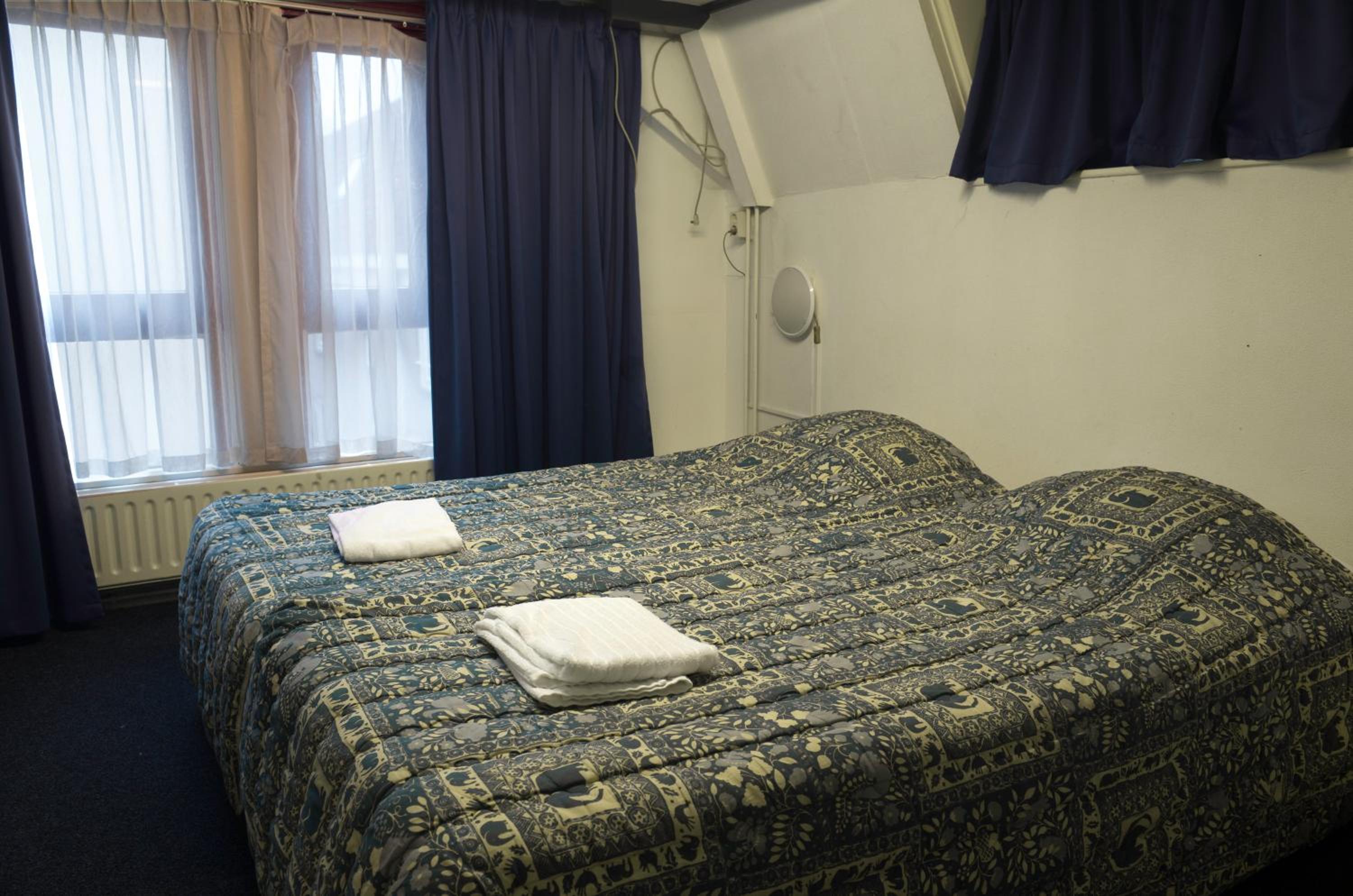 Apartment (6 Adults)