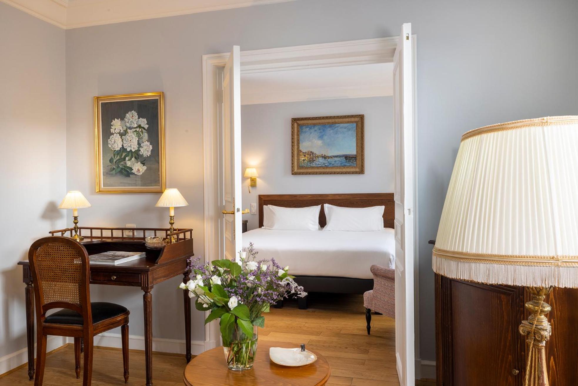 Suite with Terrace Littré