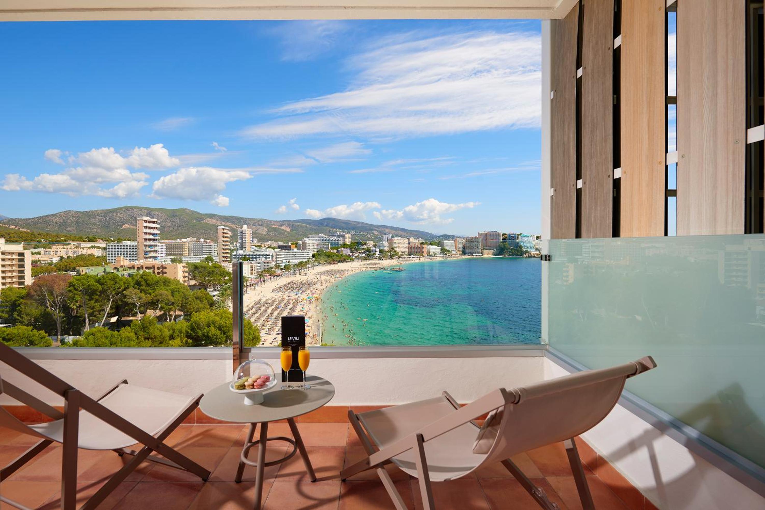 The Level Suite with Terrace