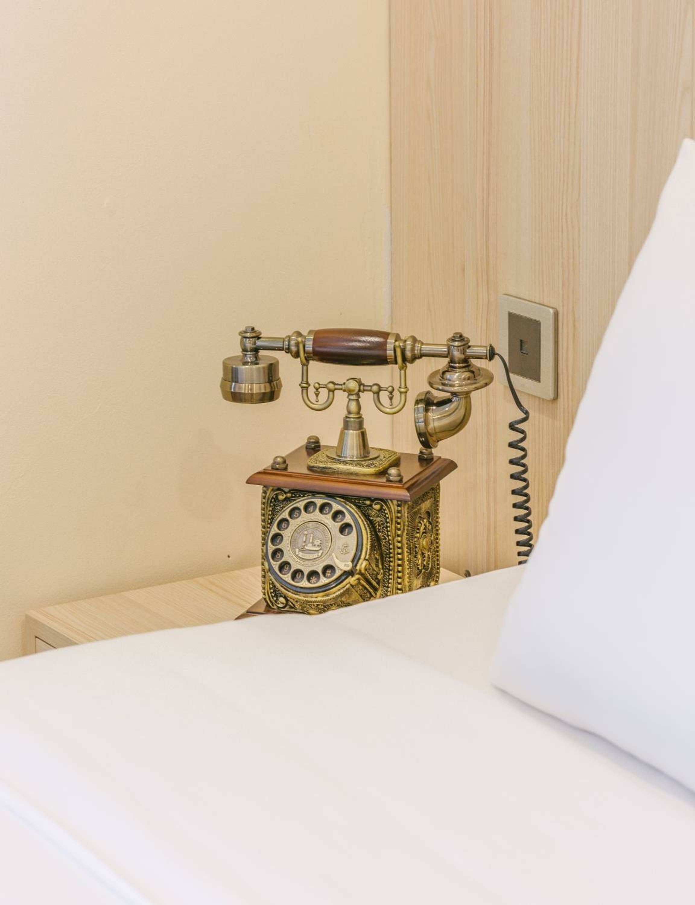 Postumia Suite - Free Afternoon Tea and Free 01 Signature Cocktail