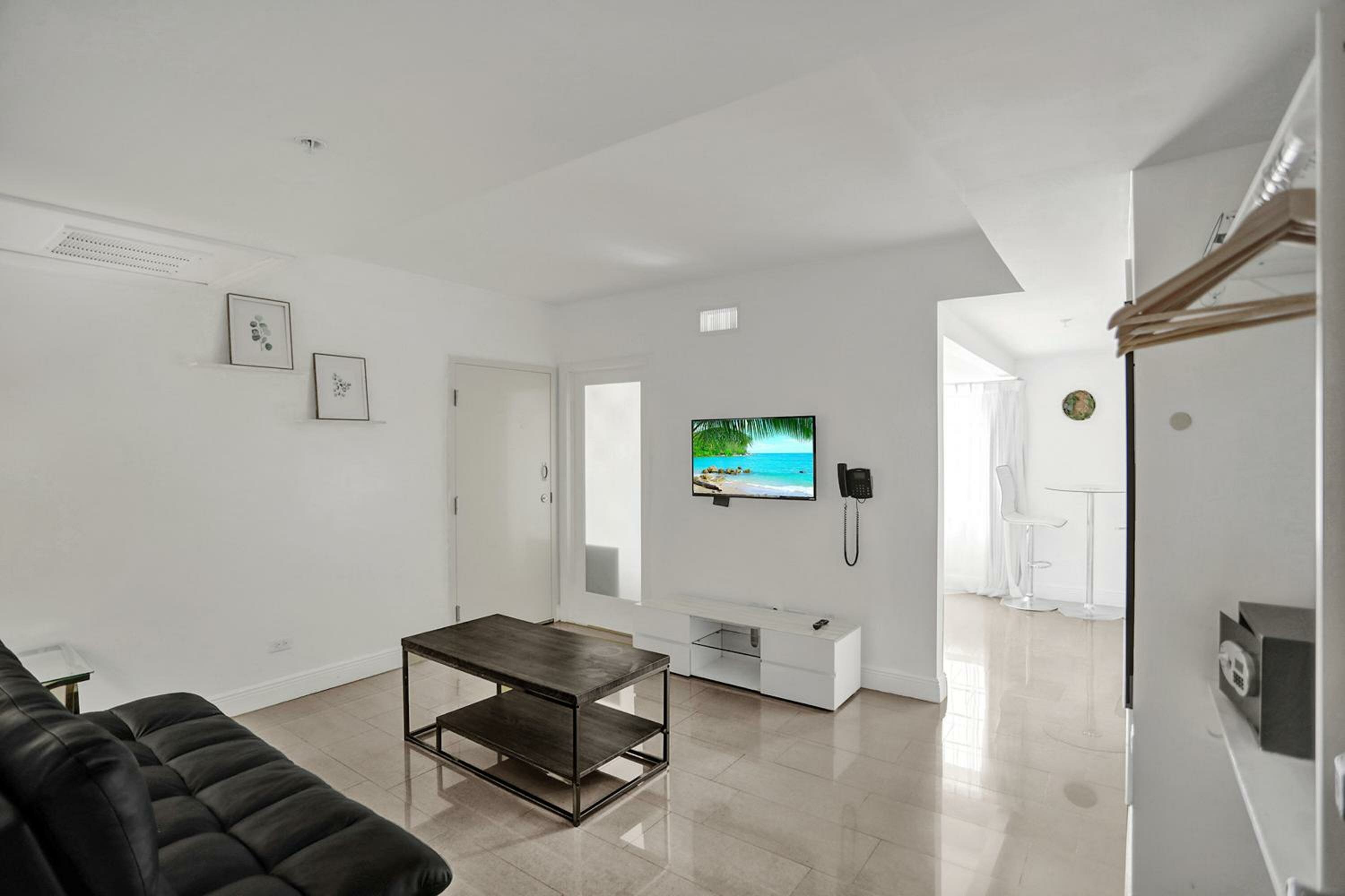 Two-Bedroom Two-Bath Suite with Kitchen