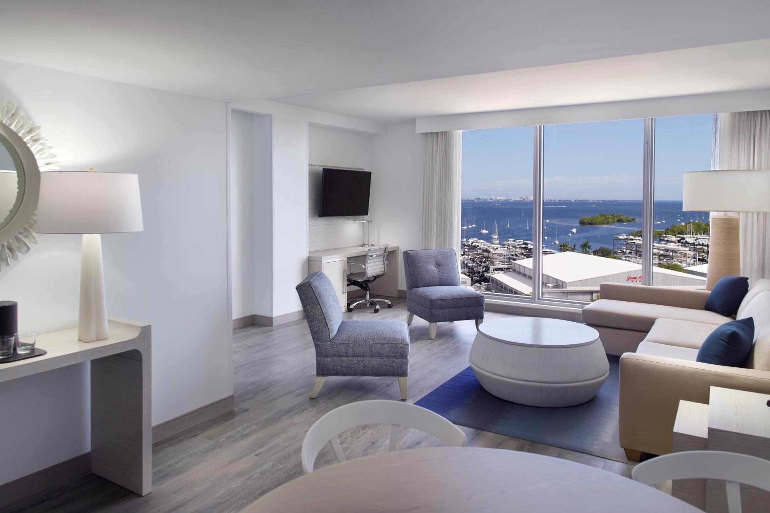 King Suite with Sofa Bed with Balcony