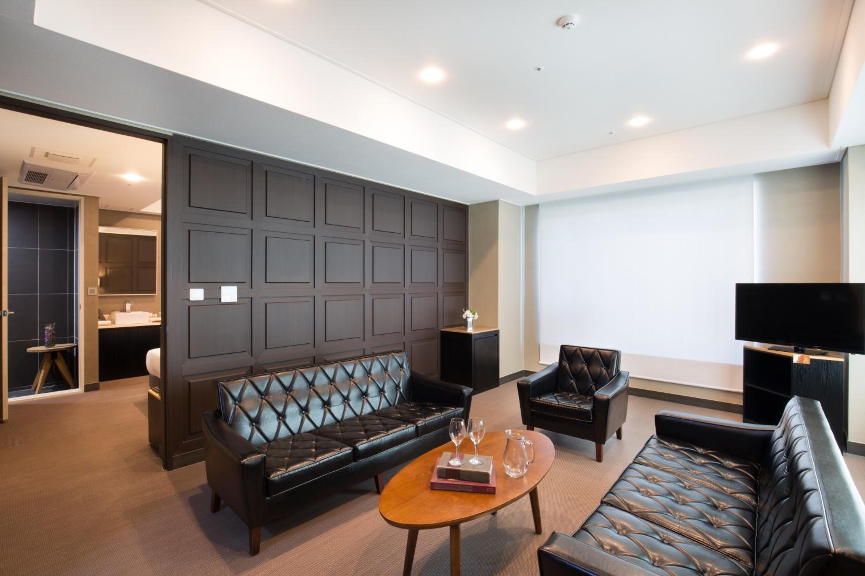 Suite with Ocean View