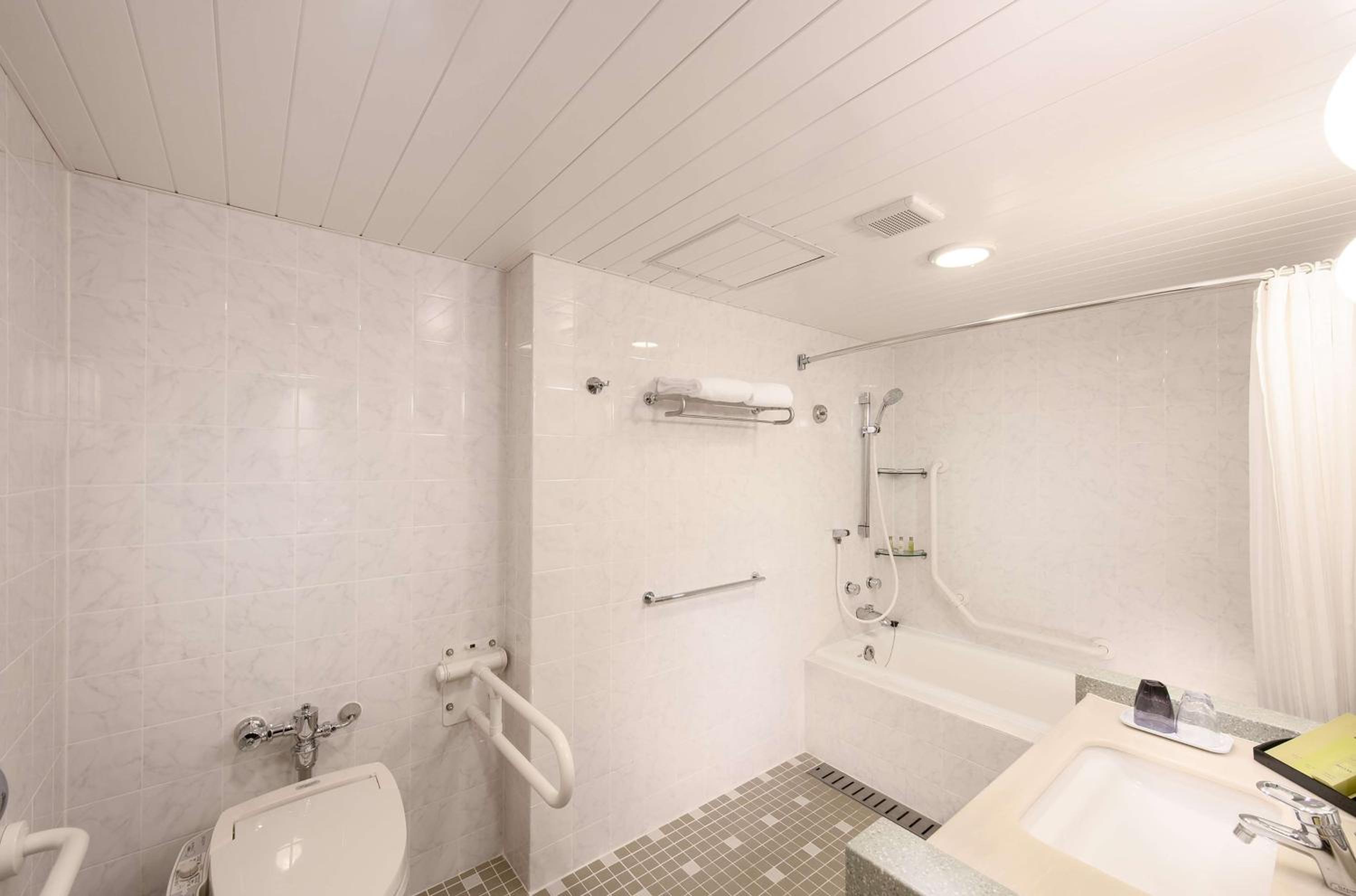 Twin Room - Mobility Access