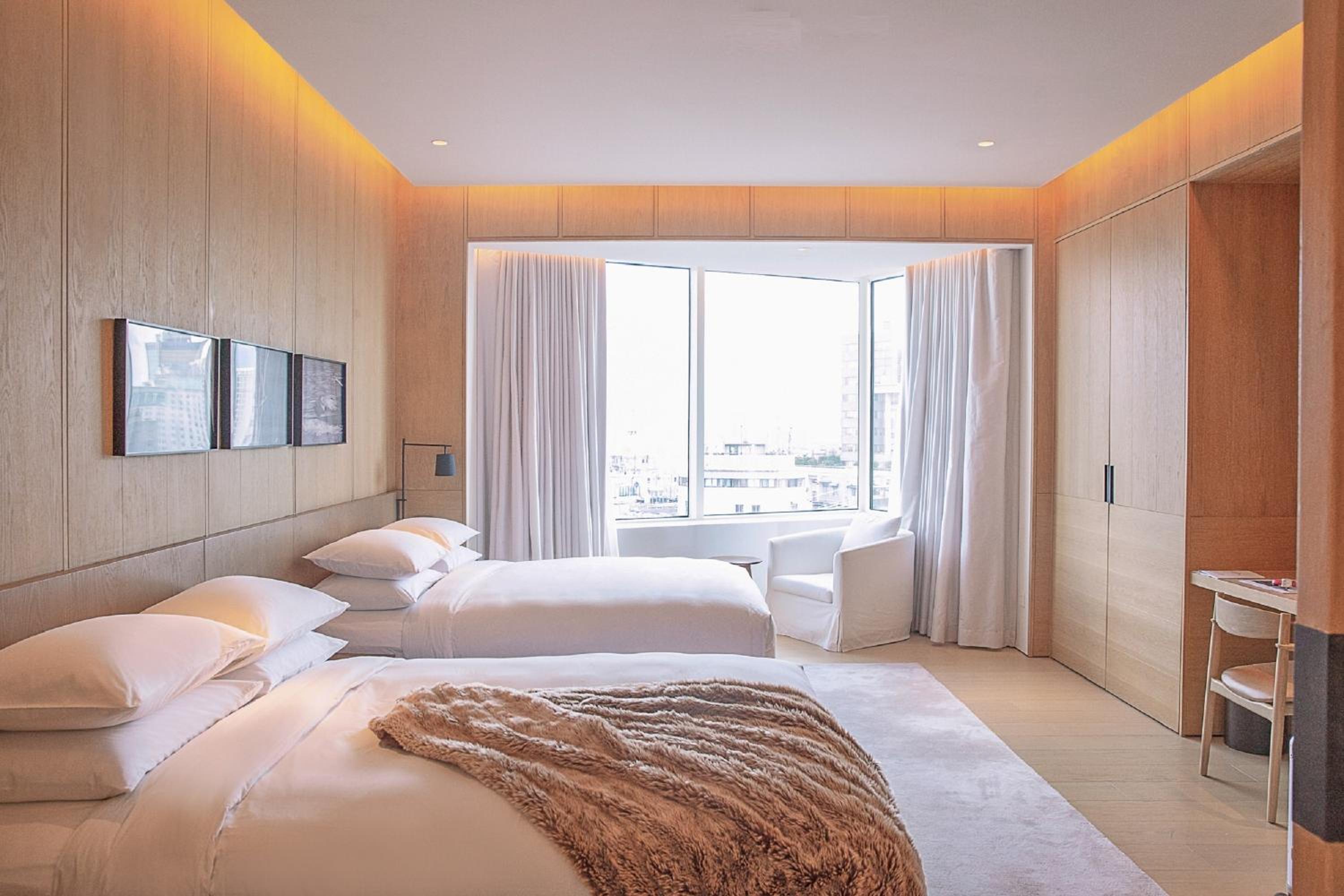 Deluxe Room with Two Queen Beds