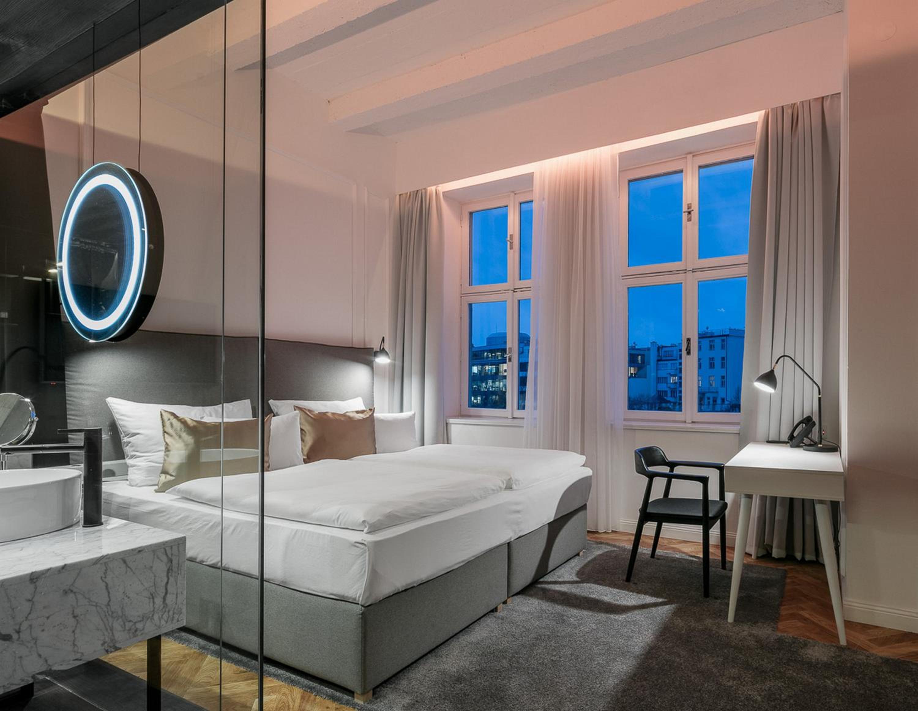 Superior Double or Twin Room with Extra Bed and Spa Bath
