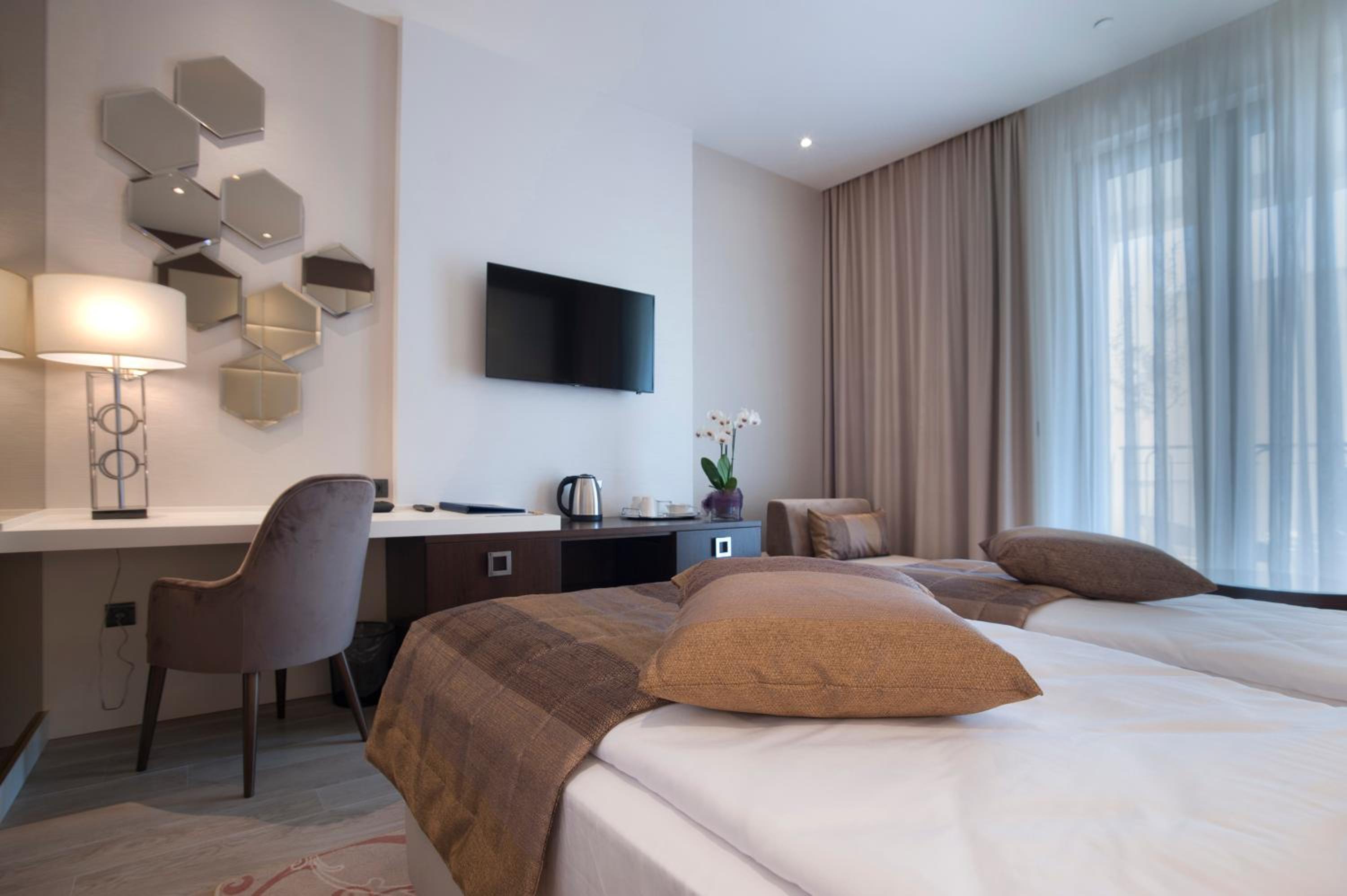 Double or Twin Room with Balcony