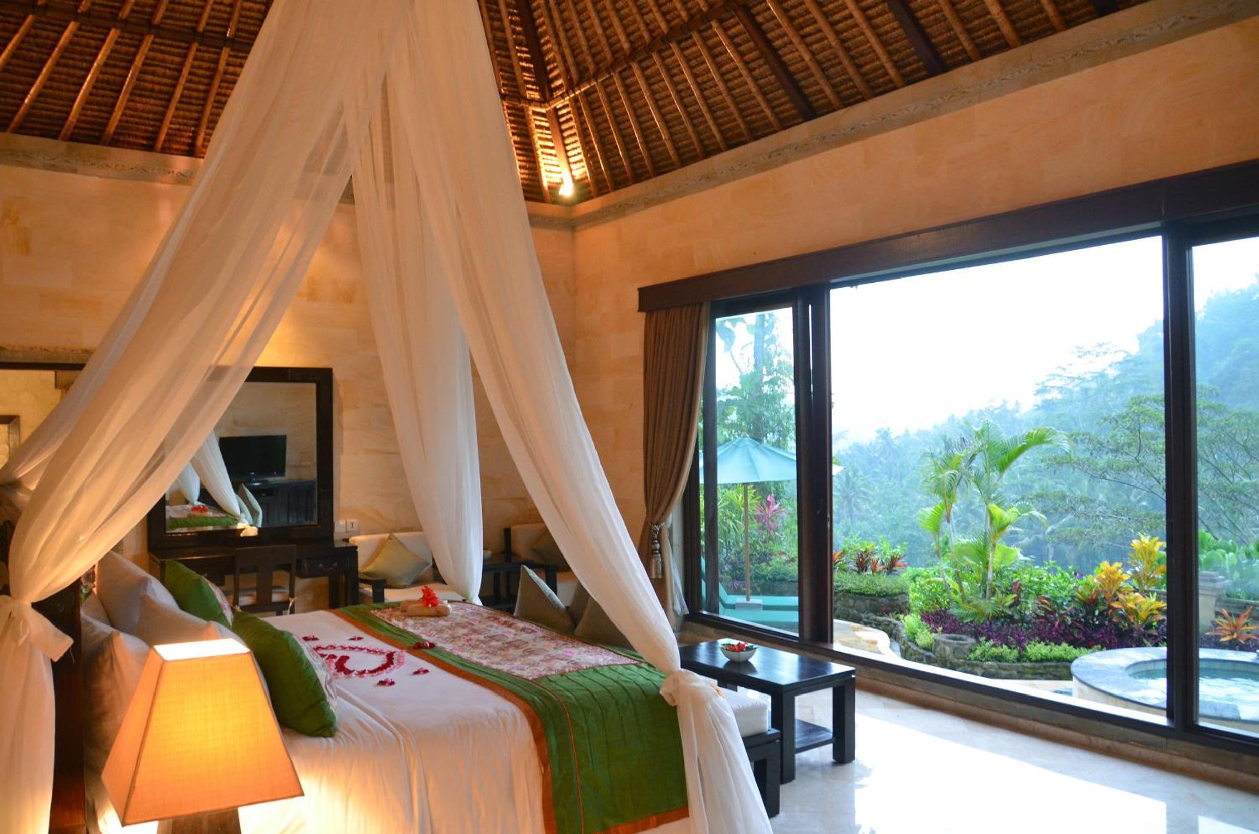 Royal Spa Villa with Daily 60-Minutes Massages