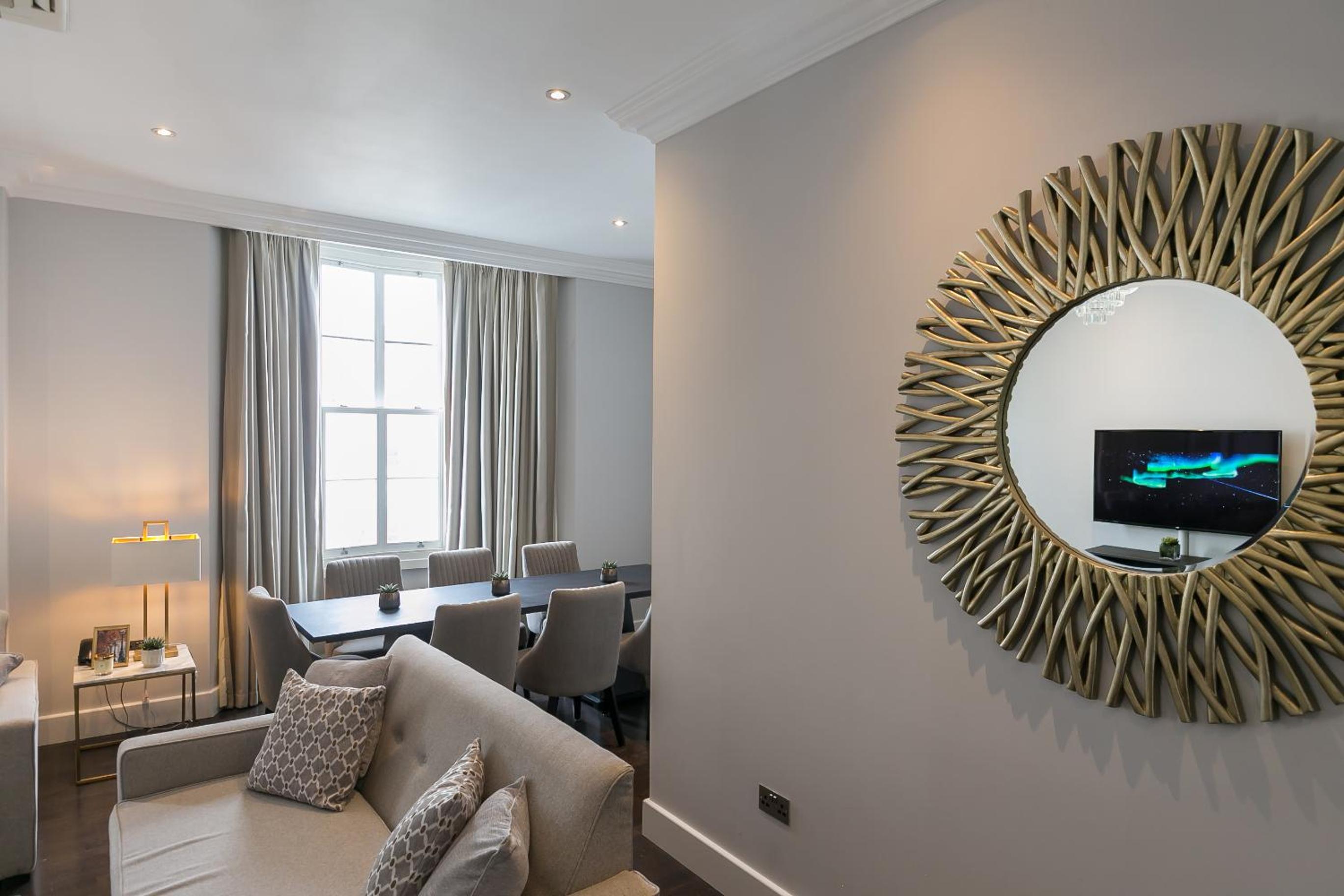 Deluxe Three - Bedroom Apartment