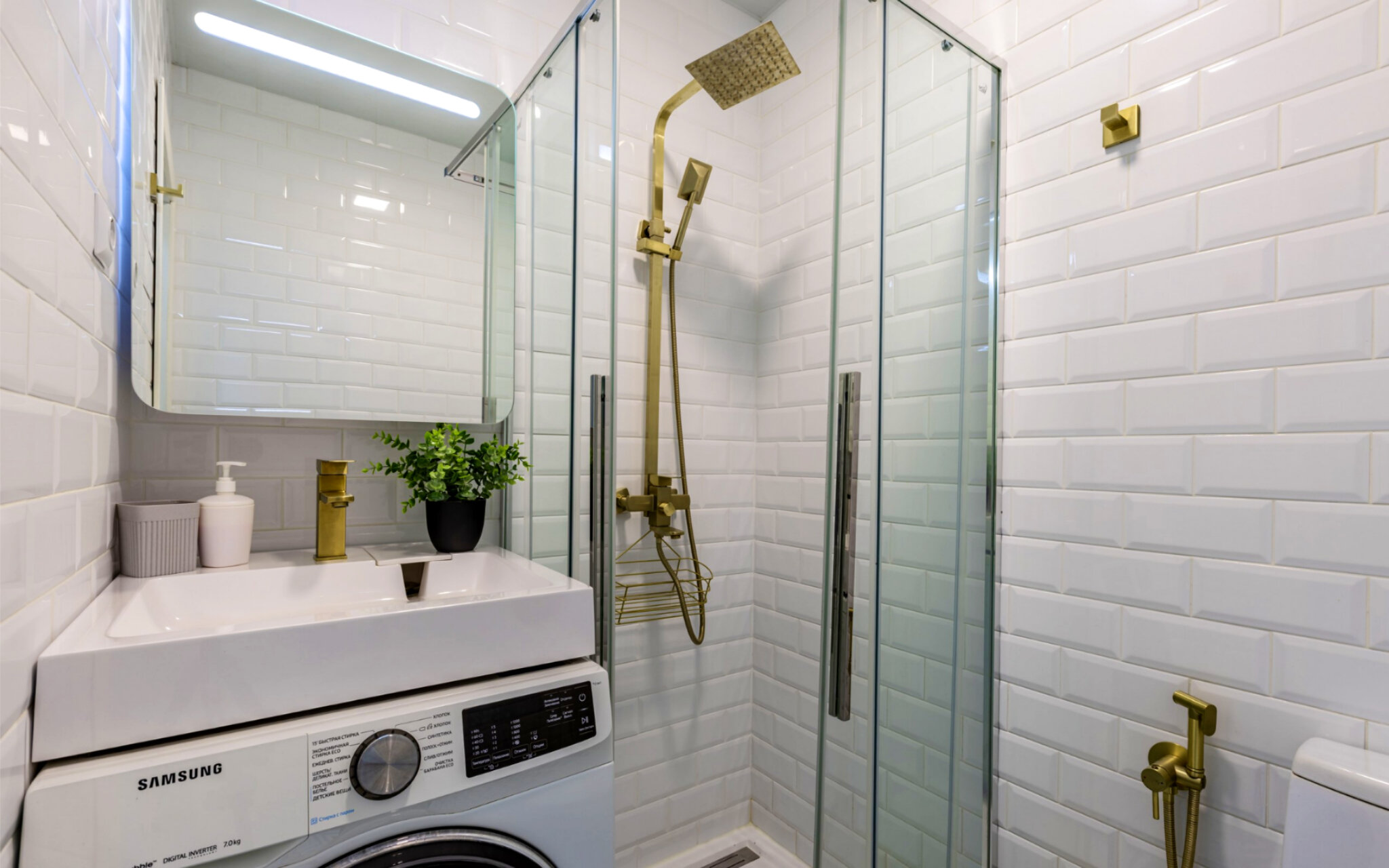 Трёхкомнатные апартаменты с кухней