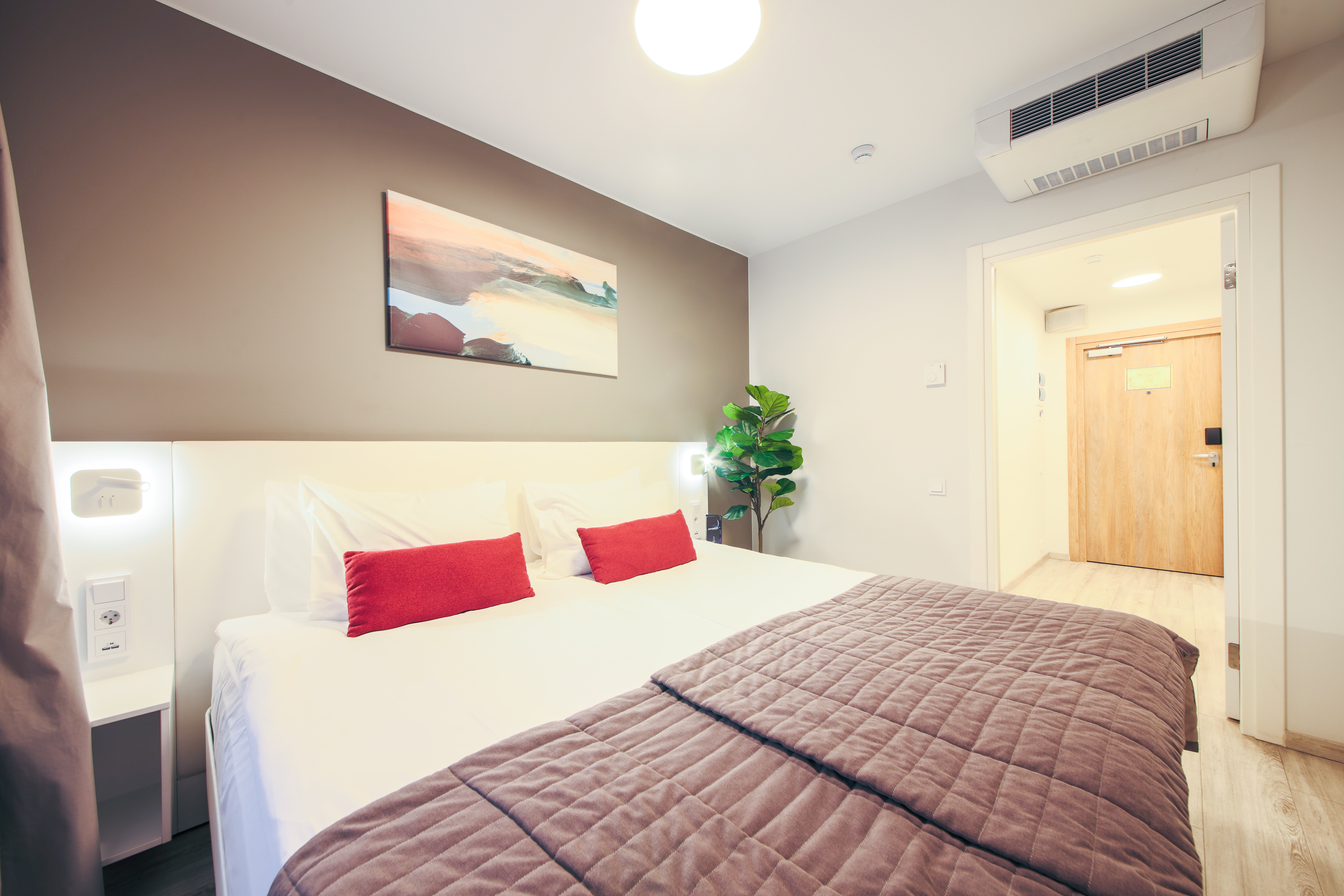 Ramada Business 4* без посещения бассейна