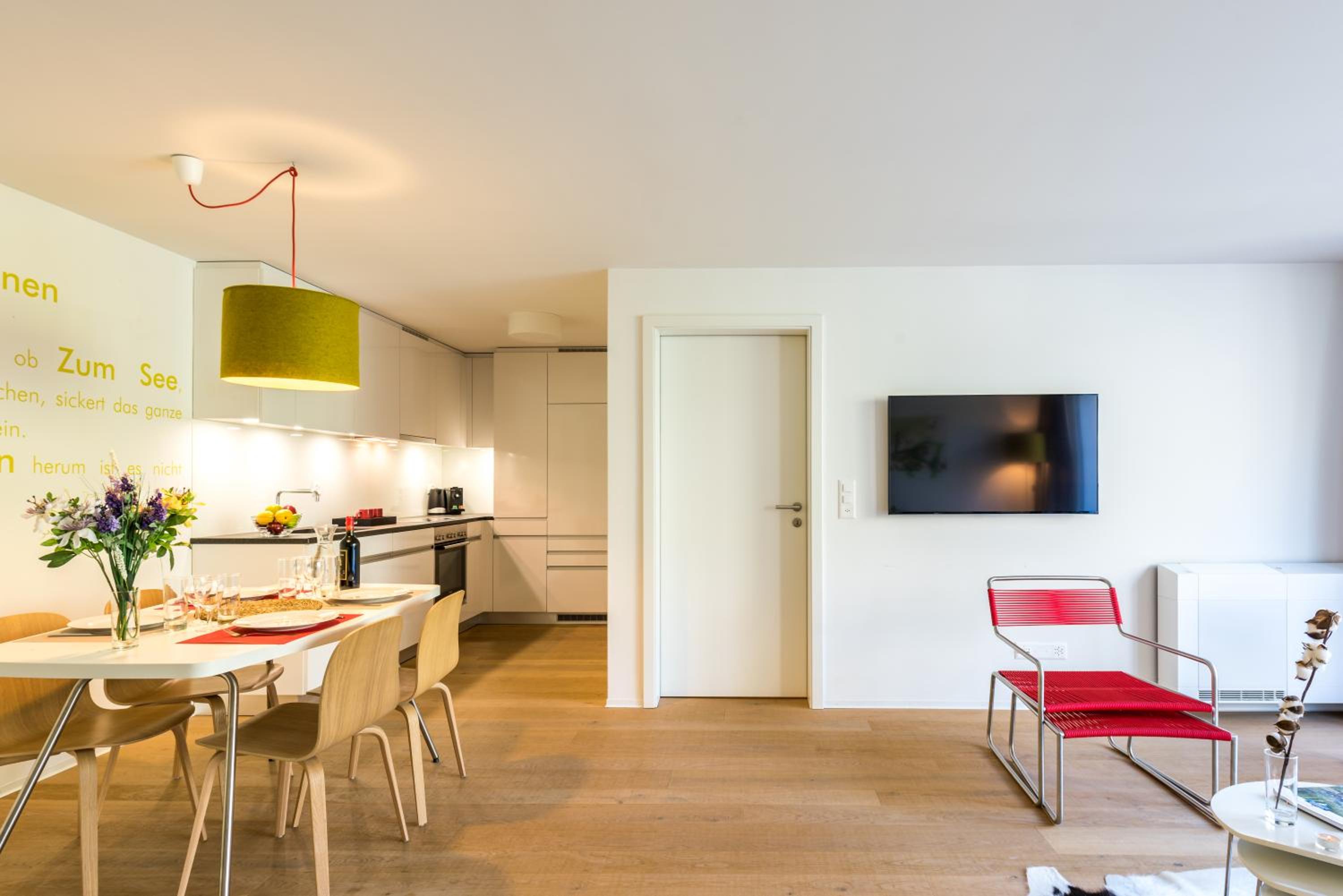 Apartment with Matterhorn view and terrace: 217 ft²/710 ft²