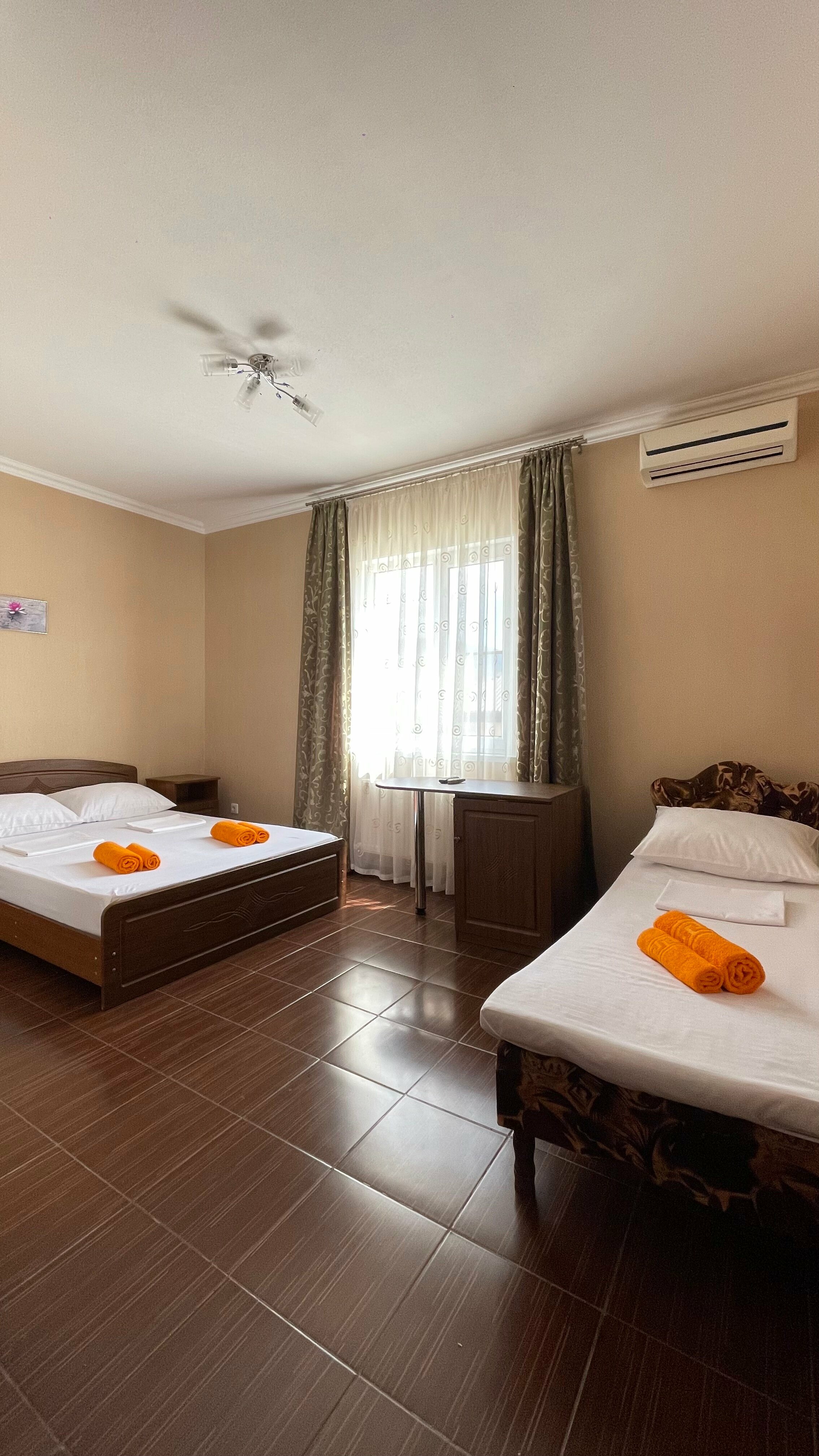 Стандартный трехместный номер