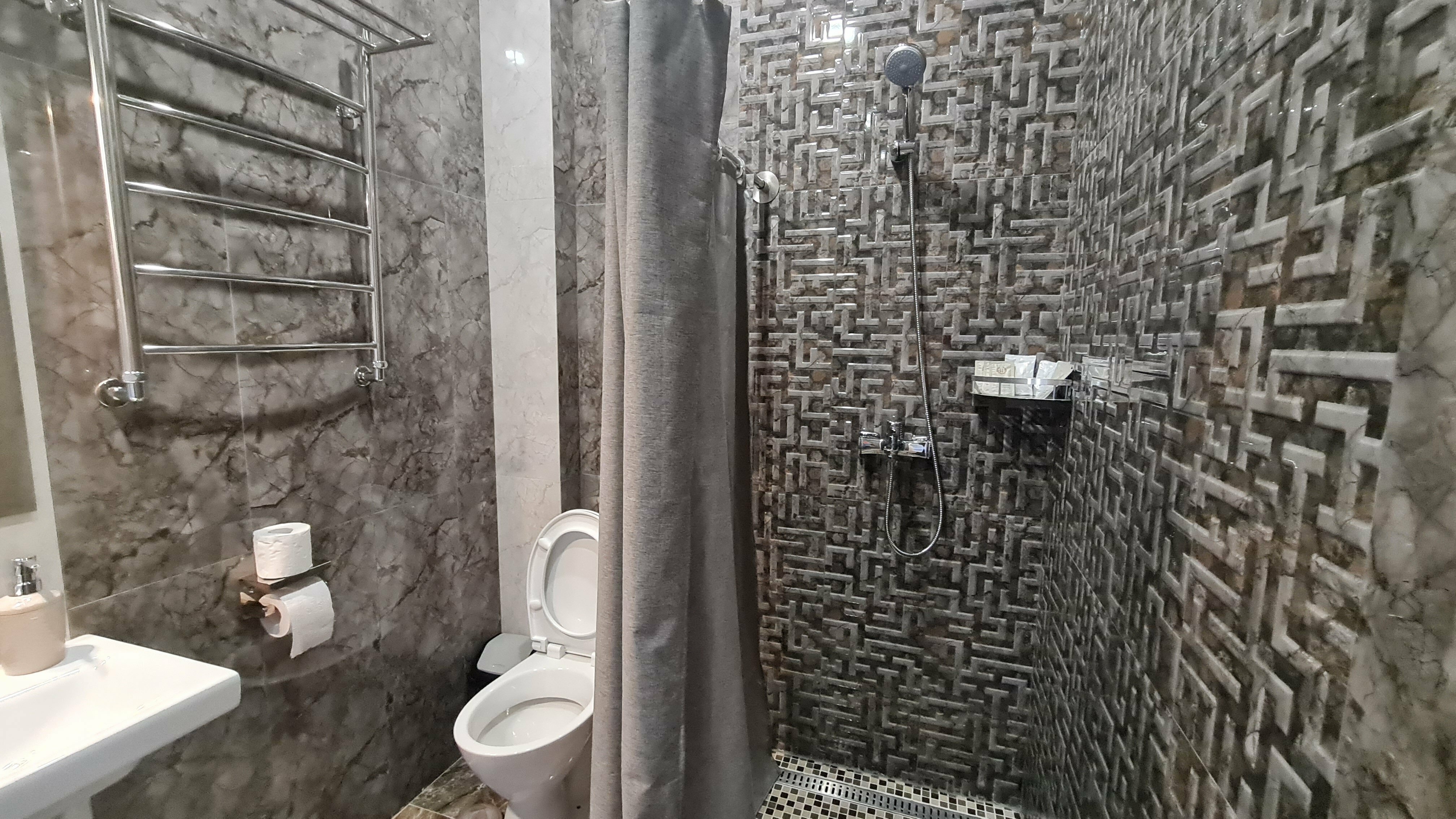 Семейный номер премиум SOUL 5 с балконом, вид на горы и озеро, 2 этаж