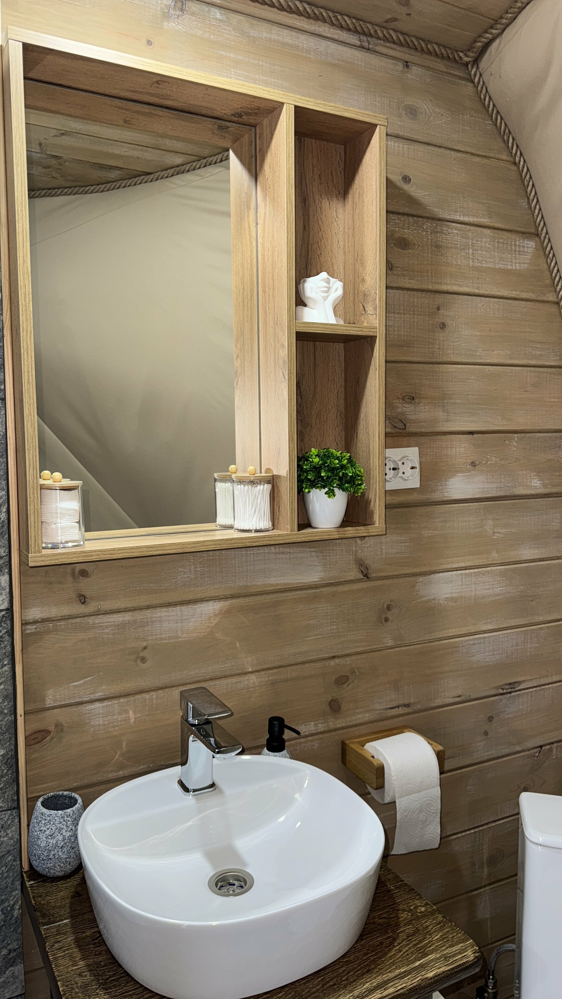 1 Сфера с джакузи