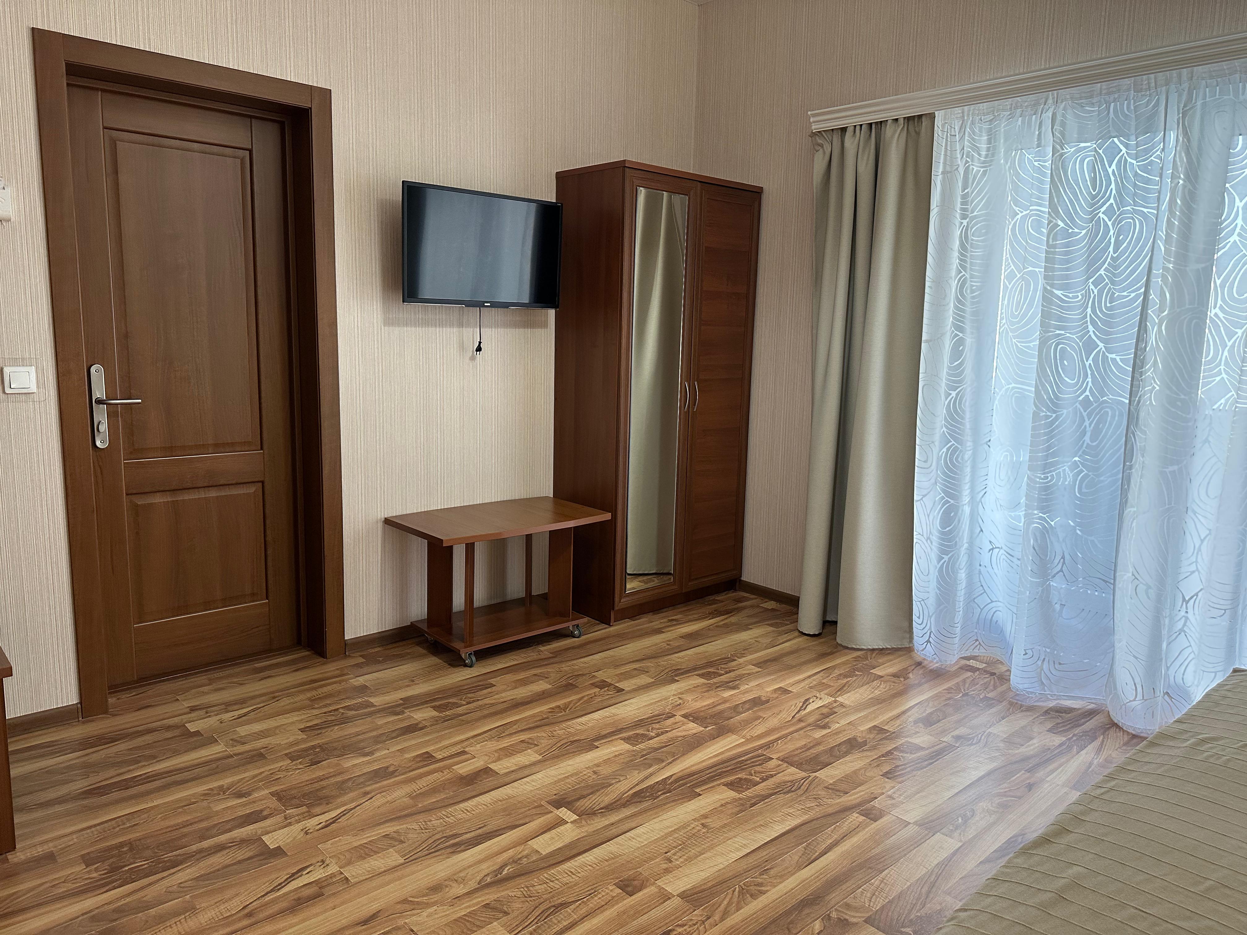 Улучшенный двухместный номер с 1 кроватью или 2 отдельными кроватями