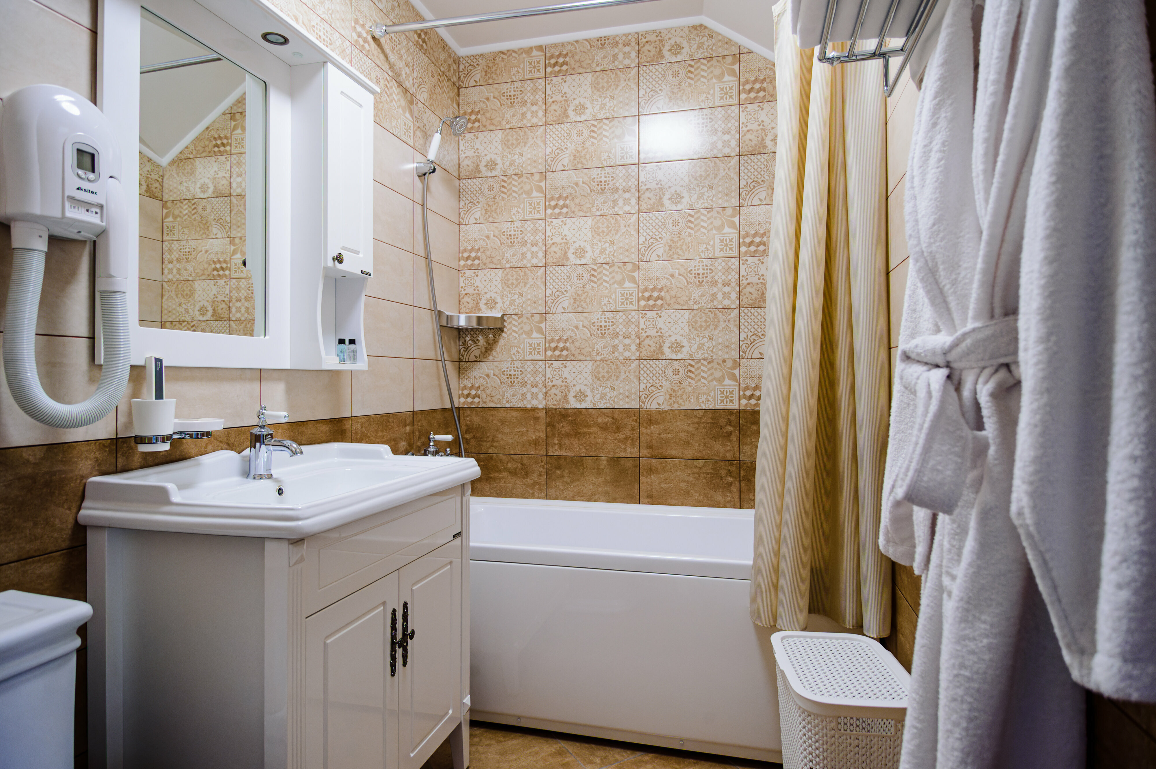 Большой двухместный номер с 1 кроватью