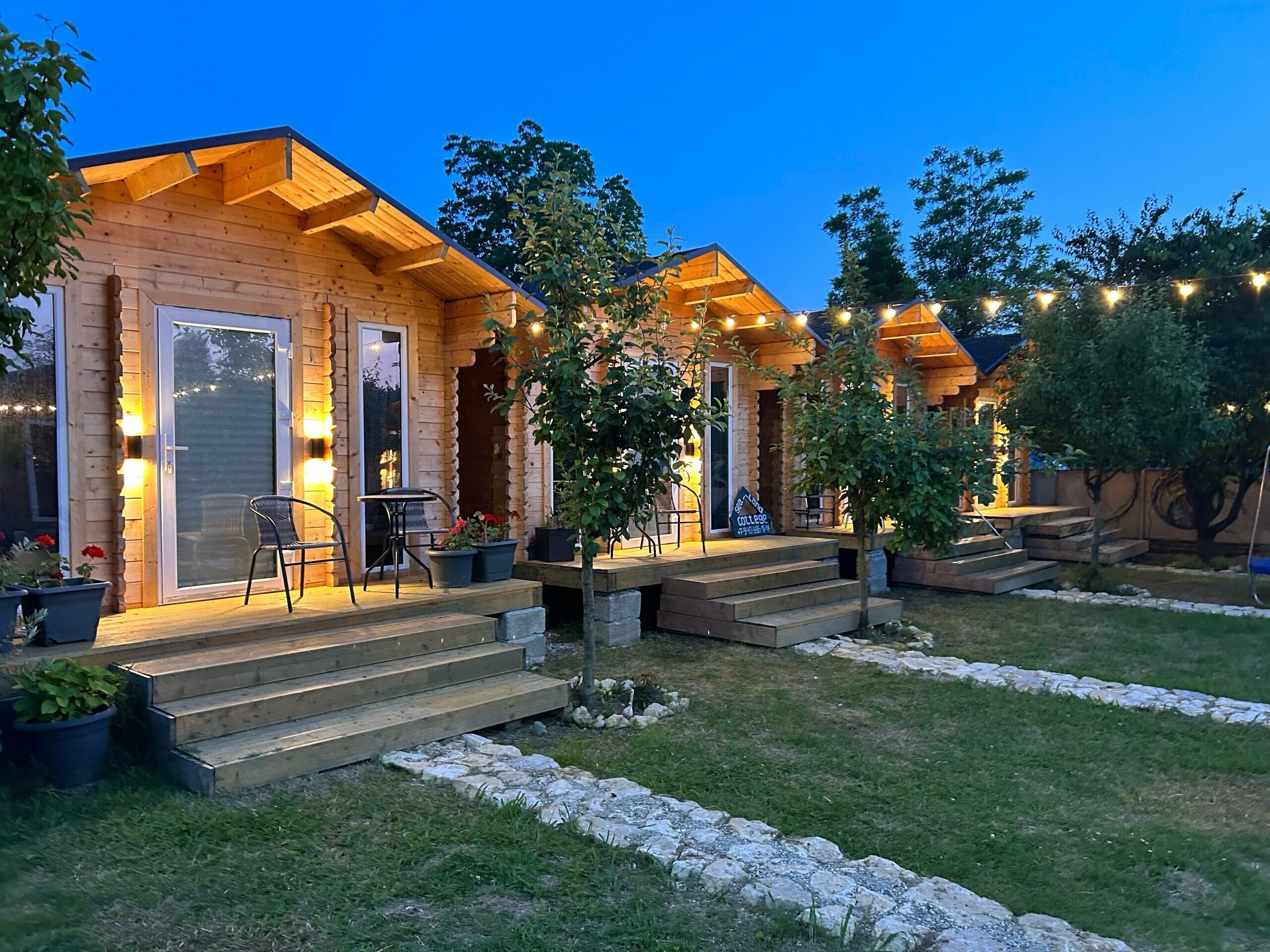 Четырехместный номер с душем