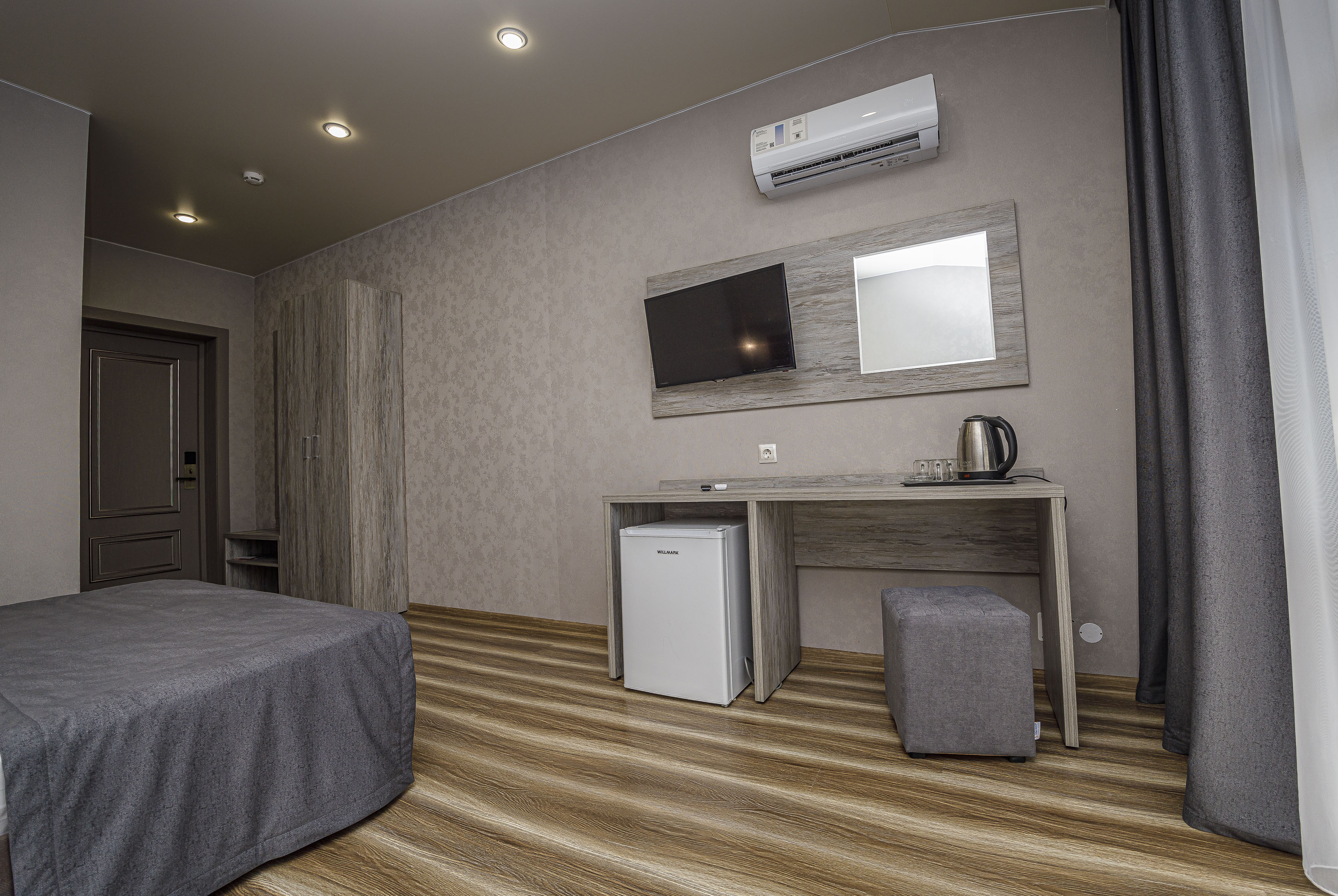 Улучшенный двухместный номер с 1 кроватью