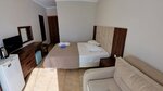 Трехместный номер с видом на горы в Огонёк