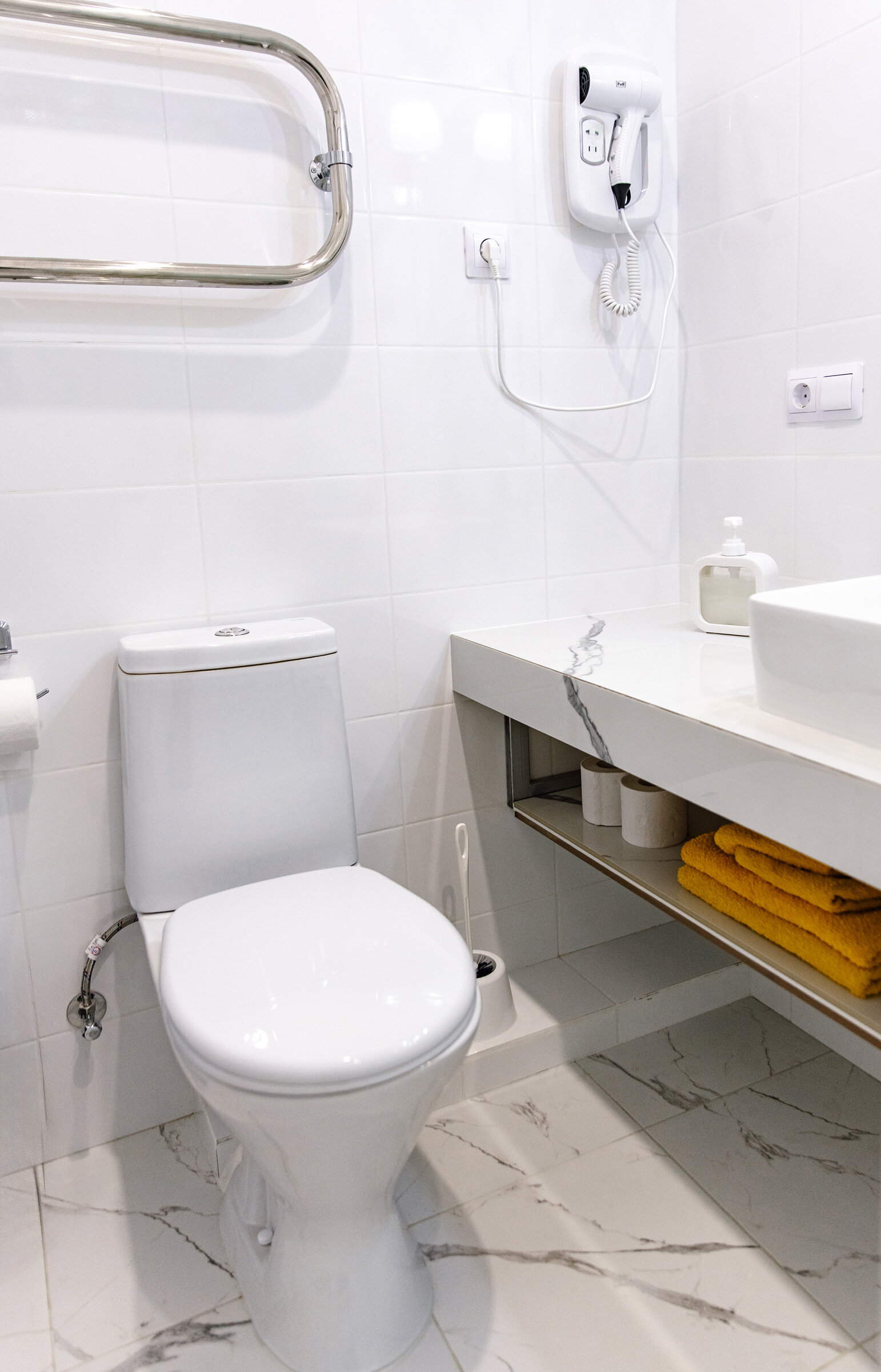 Двухместный номер с 2 отдельными кроватями и душем