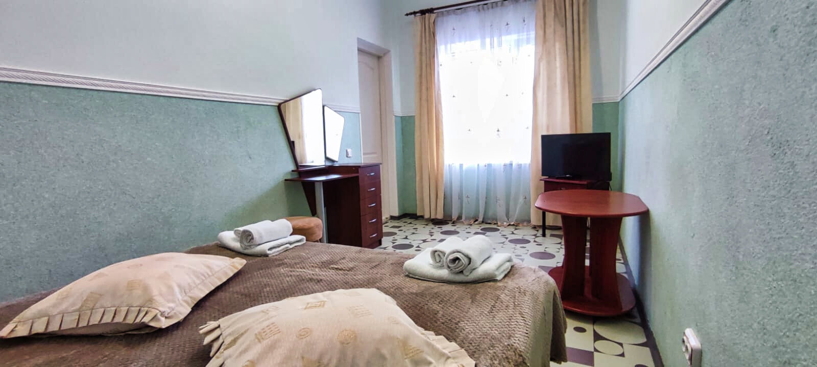 Люкс семейный (2-х комнатный)