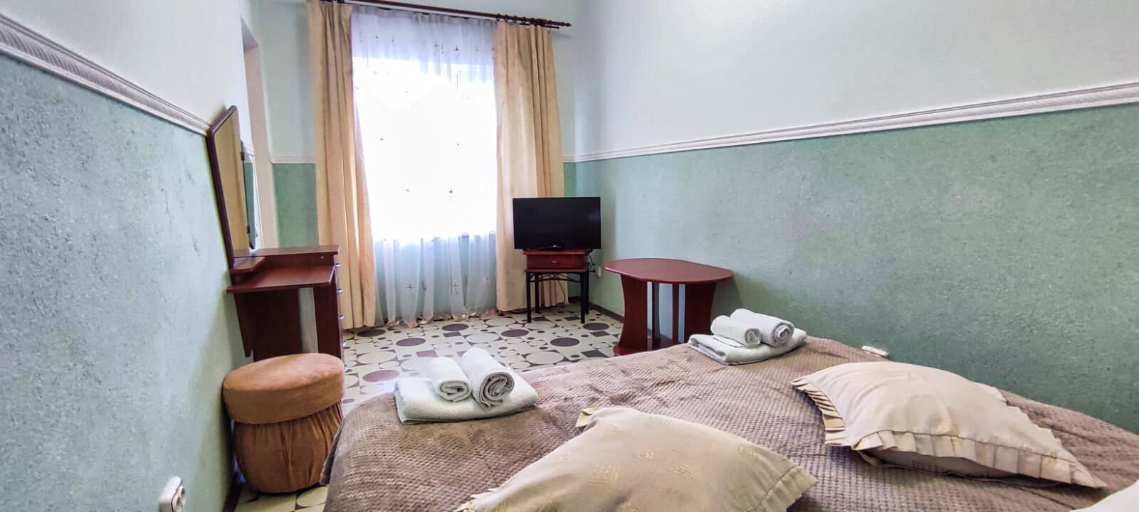 Люкс семейный (2-х комнатный)